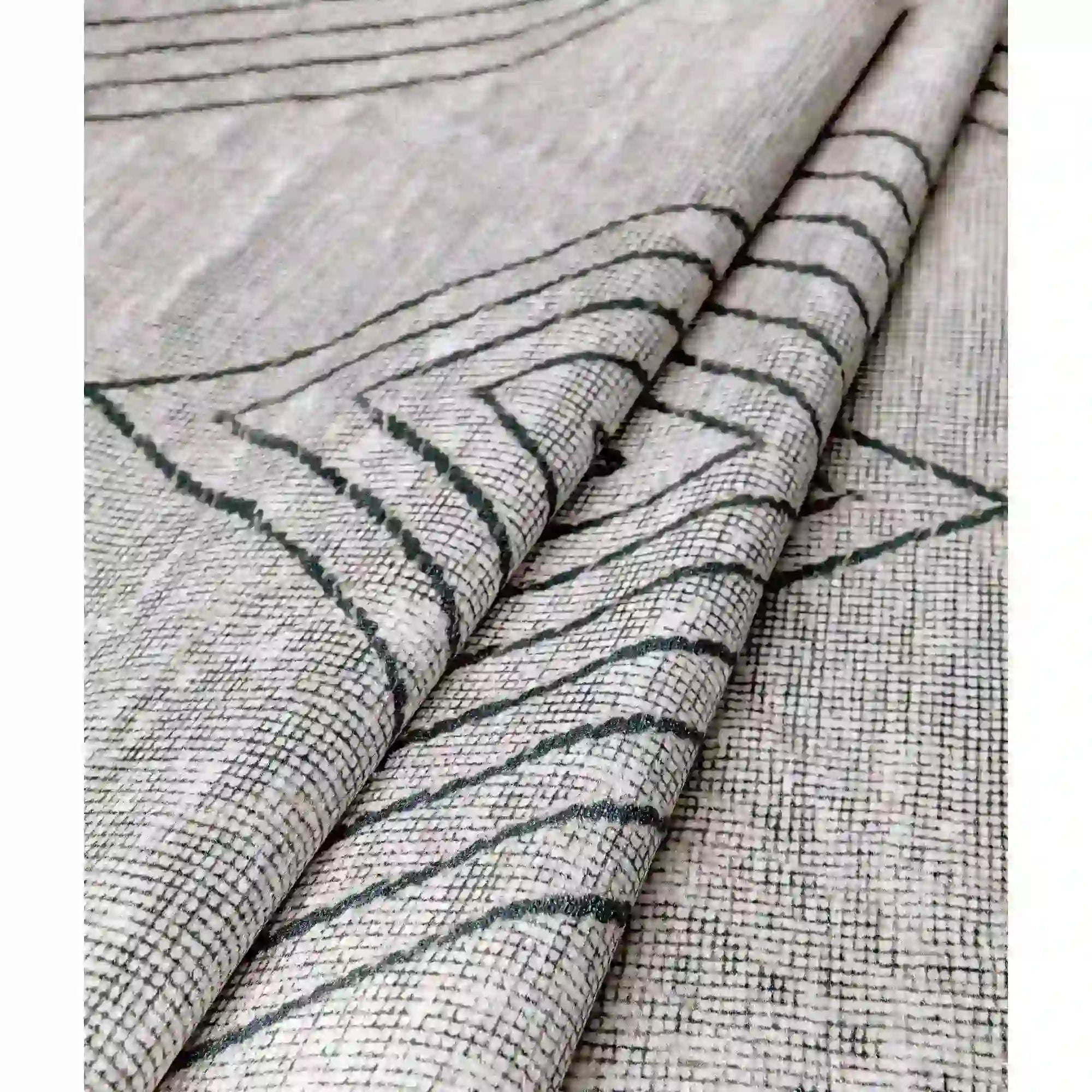 Covor 1512B, 80x150 cm, forma dreptunghiulara, tesatura catifelata, gri deschis/gri inchis