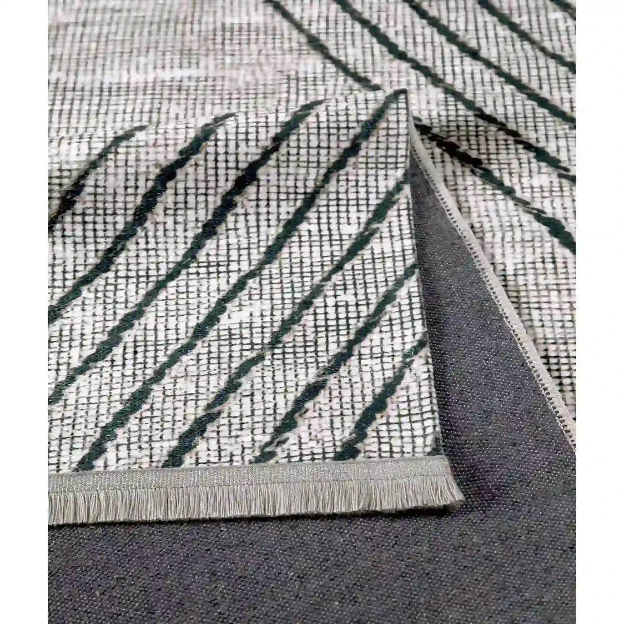 Covor 1512B, 80x150 cm, forma dreptunghiulara, tesatura catifelata, gri deschis/gri inchis