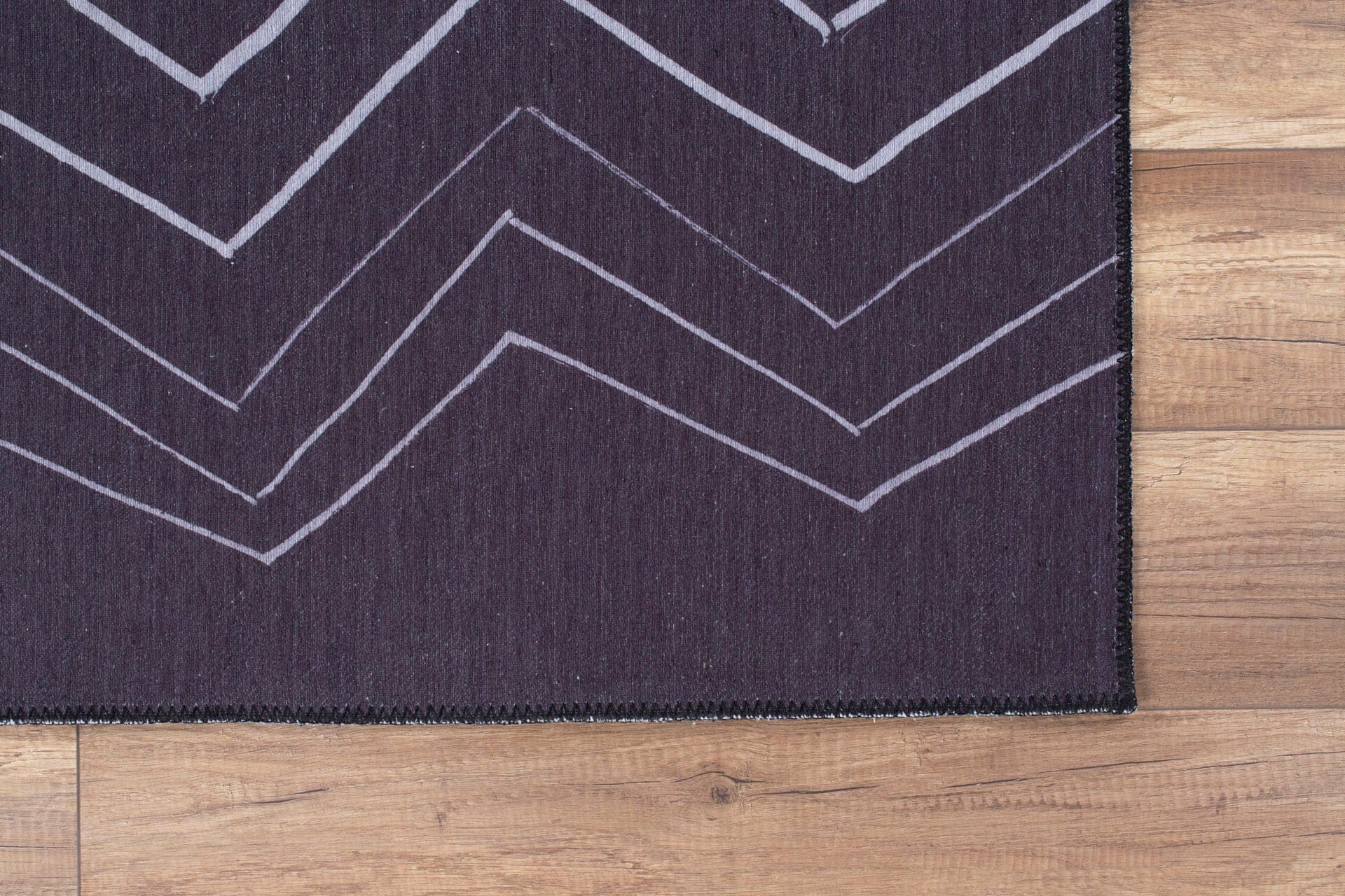 Covor ADA, 75x150 cm, forma dreptunghiulara, poliester, negru/alb, AL 289