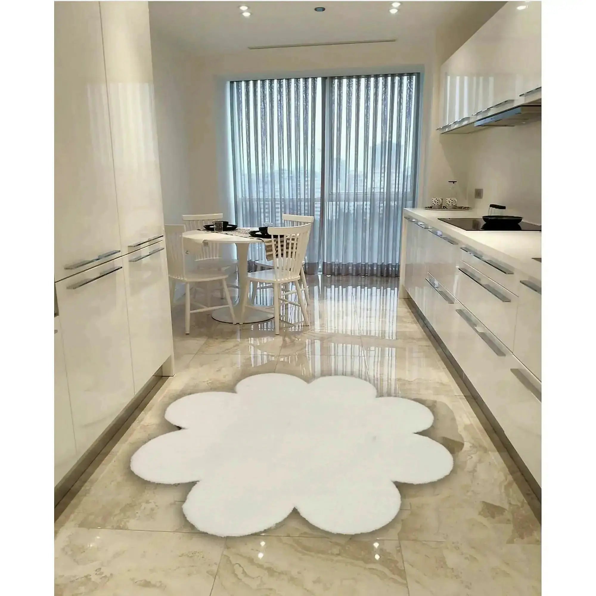 Covor DAISY PLUSH, 80x80 cm, forma atipica, poliester, alb