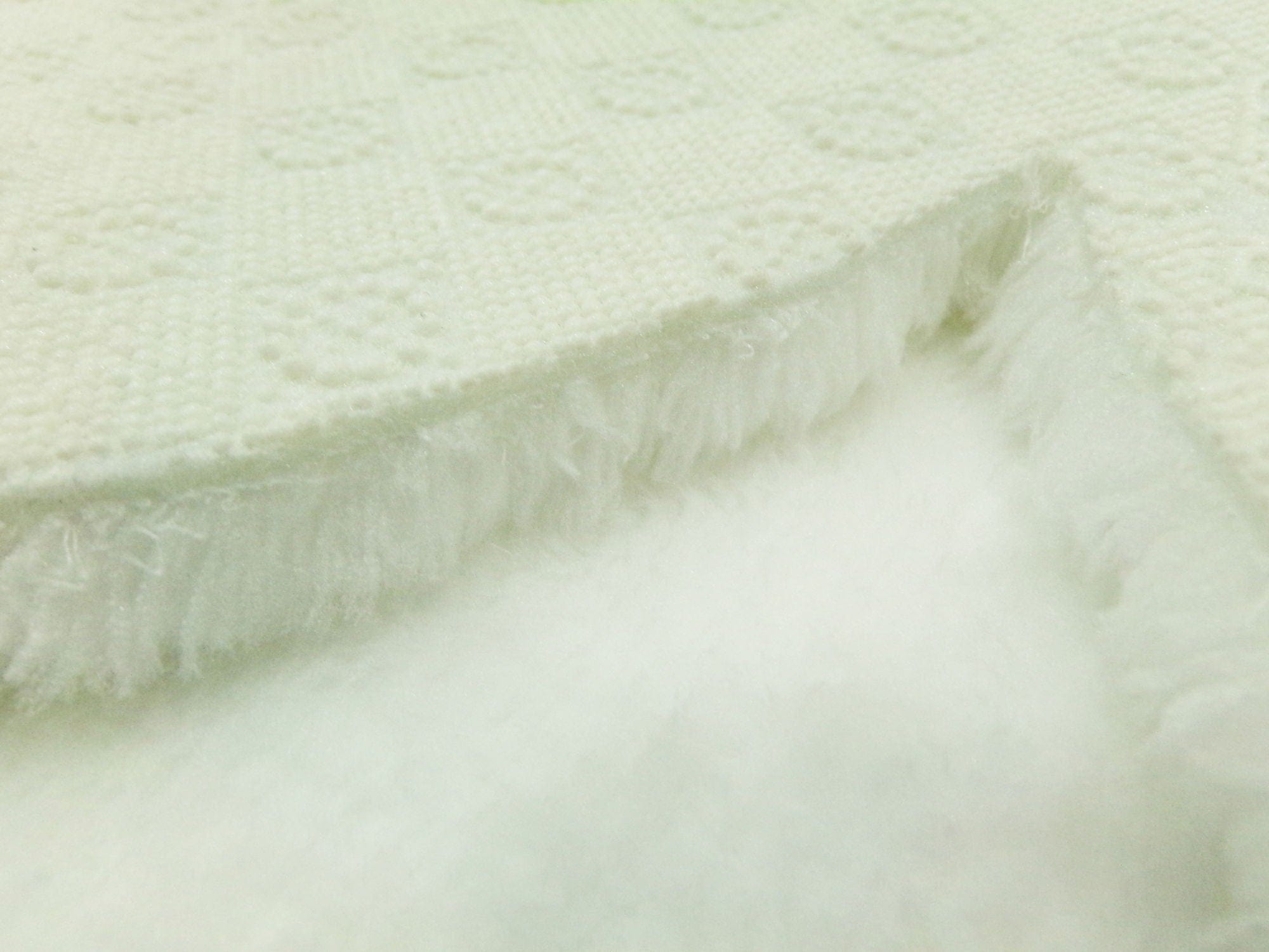 Covor DAISY PLUSH, 80x80 cm, forma atipica, poliester, alb