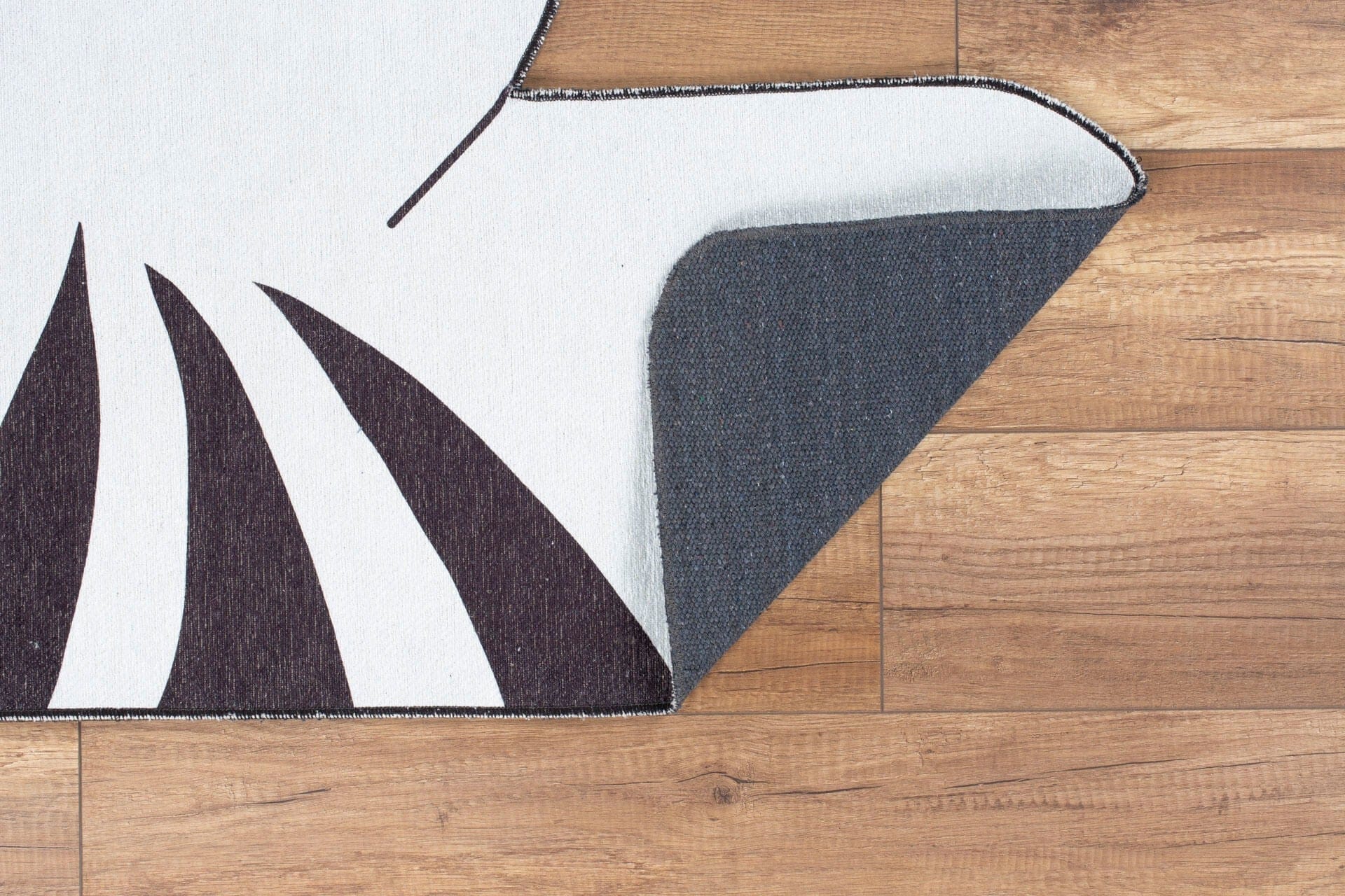 Covor MINOR CHENILLE, 75x150 cm, forma dreptunghiulara, poliester, multicolor, AL 308