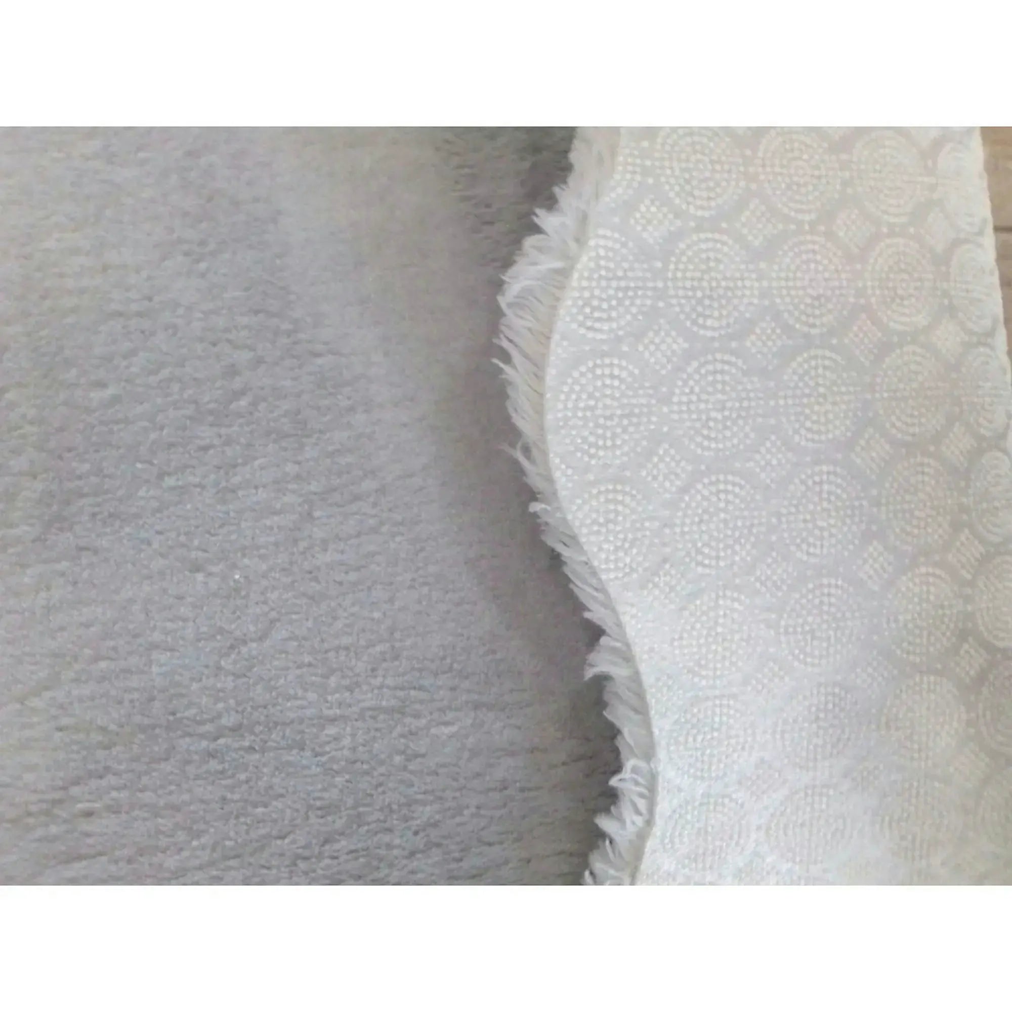 Covor POST PLUSH, 60x90 cm, forma atipica, poliester, gri deschis