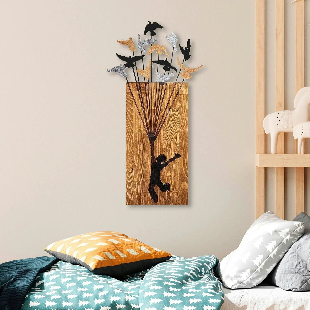 Decoratiune perete FLYING BOY 2, stejar/negru, lemn/metal, 45x86 cm