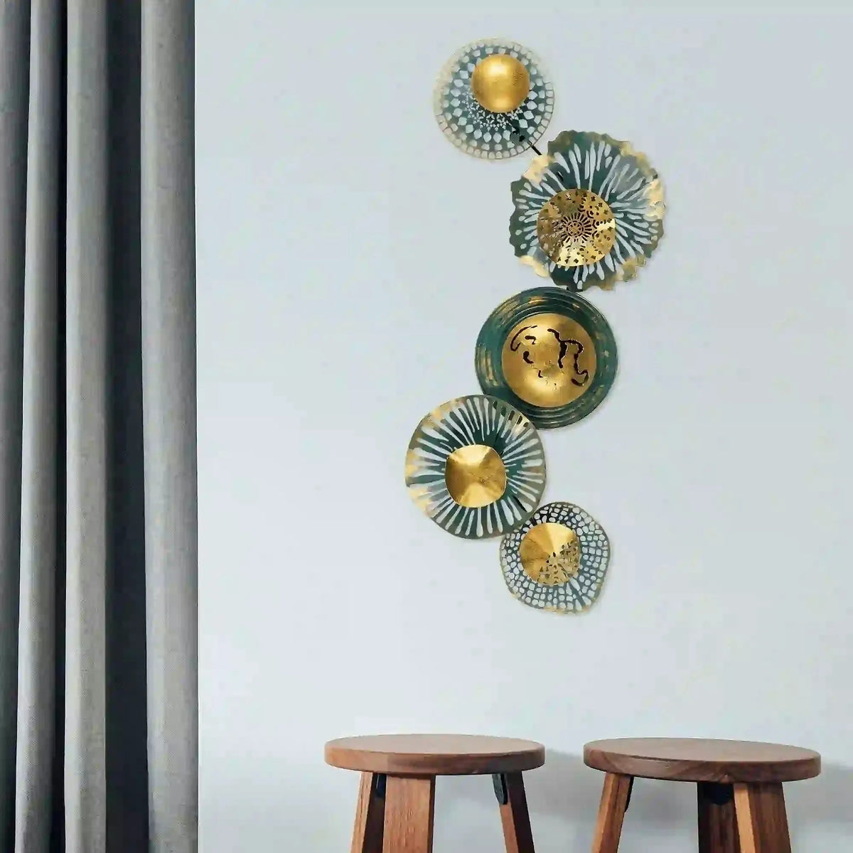Decoratiune perete SENSUALE, verde/auriu, metal, 100x50 cm