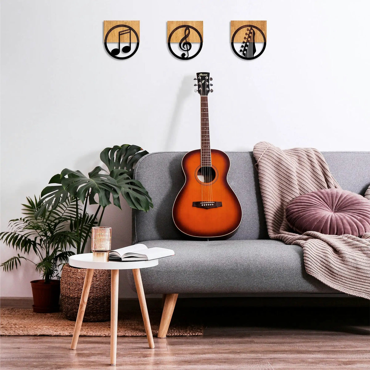Decoratiuni perete JUST MUSIC - 334, negru/stejar, metal/lemn, 25x3x27 cm