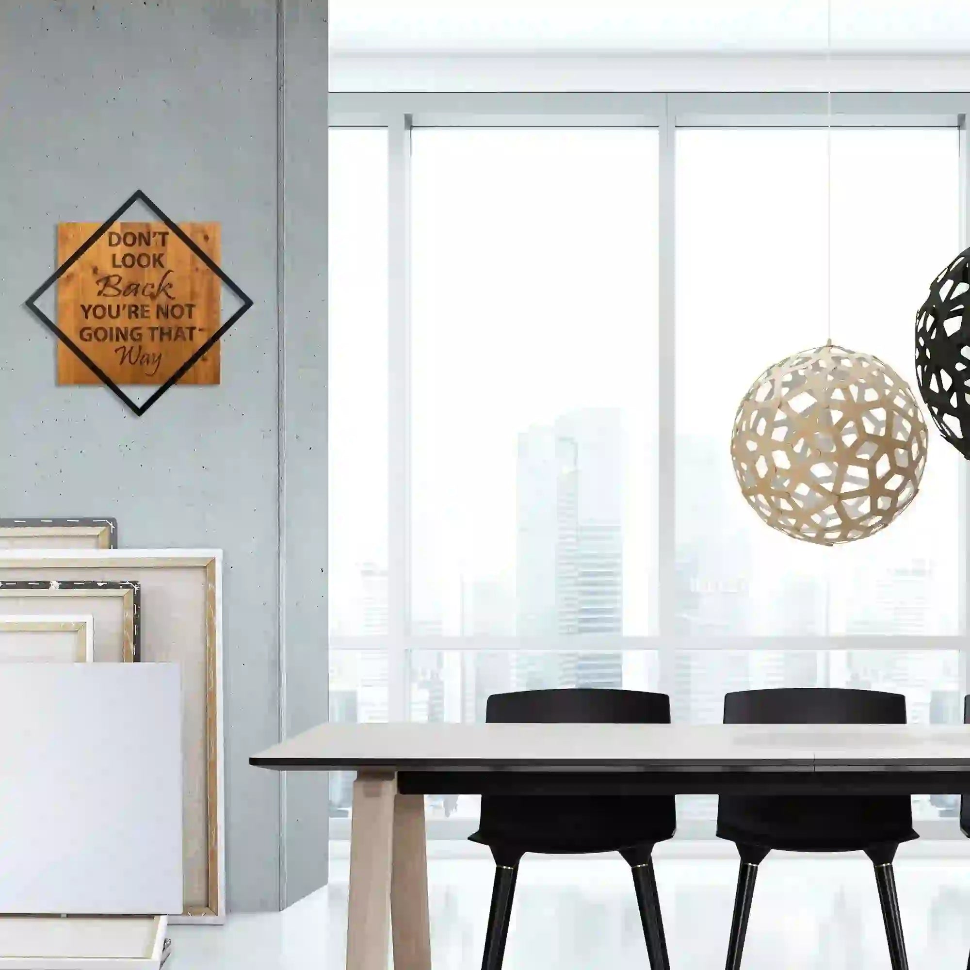 Decoratiune perete 899SKL2136, nuc/negru, lemn/metal, 54x54 cm
