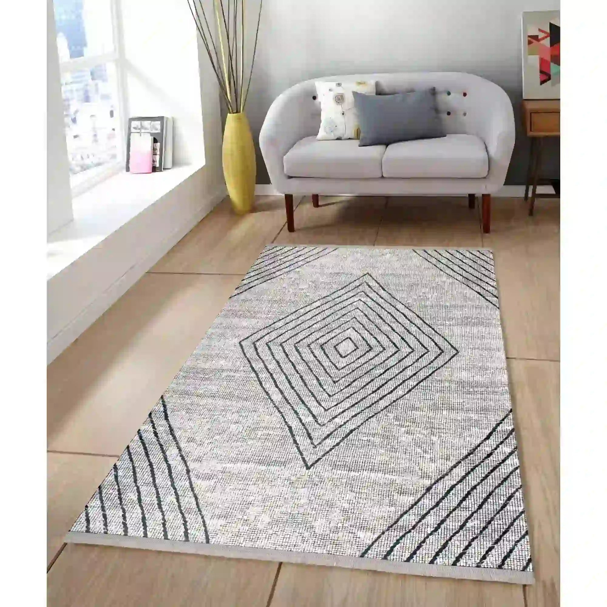 Covor 1512B, 80x150 cm, forma dreptunghiulara, tesatura catifelata, gri deschis/gri inchis