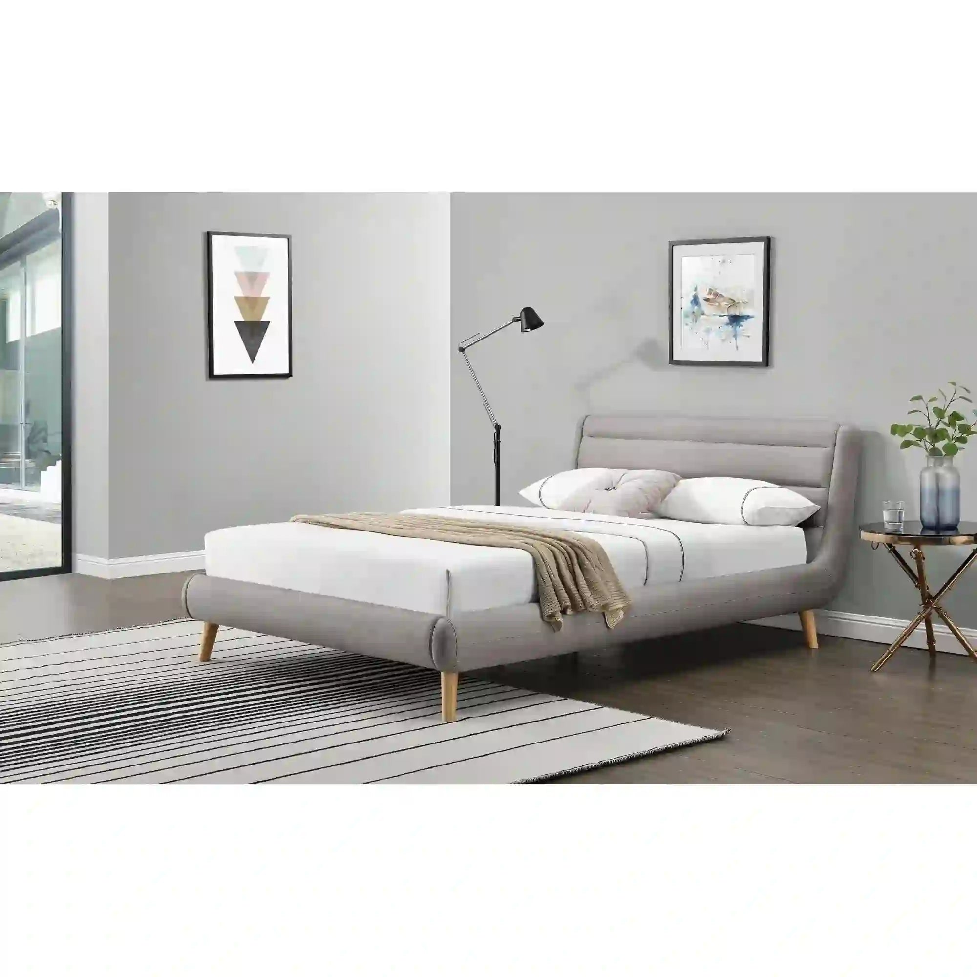 Pat Elanda 140x200, stofa clasica gri deschis, cu somiera