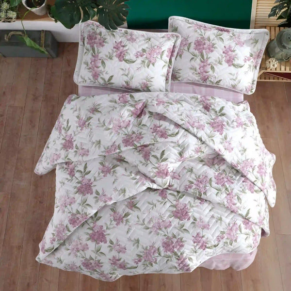 Set cuvertura matlasata pat dublu LORA, alb/roz, bumbac, 240x260 cm, cu 2 fete de perna