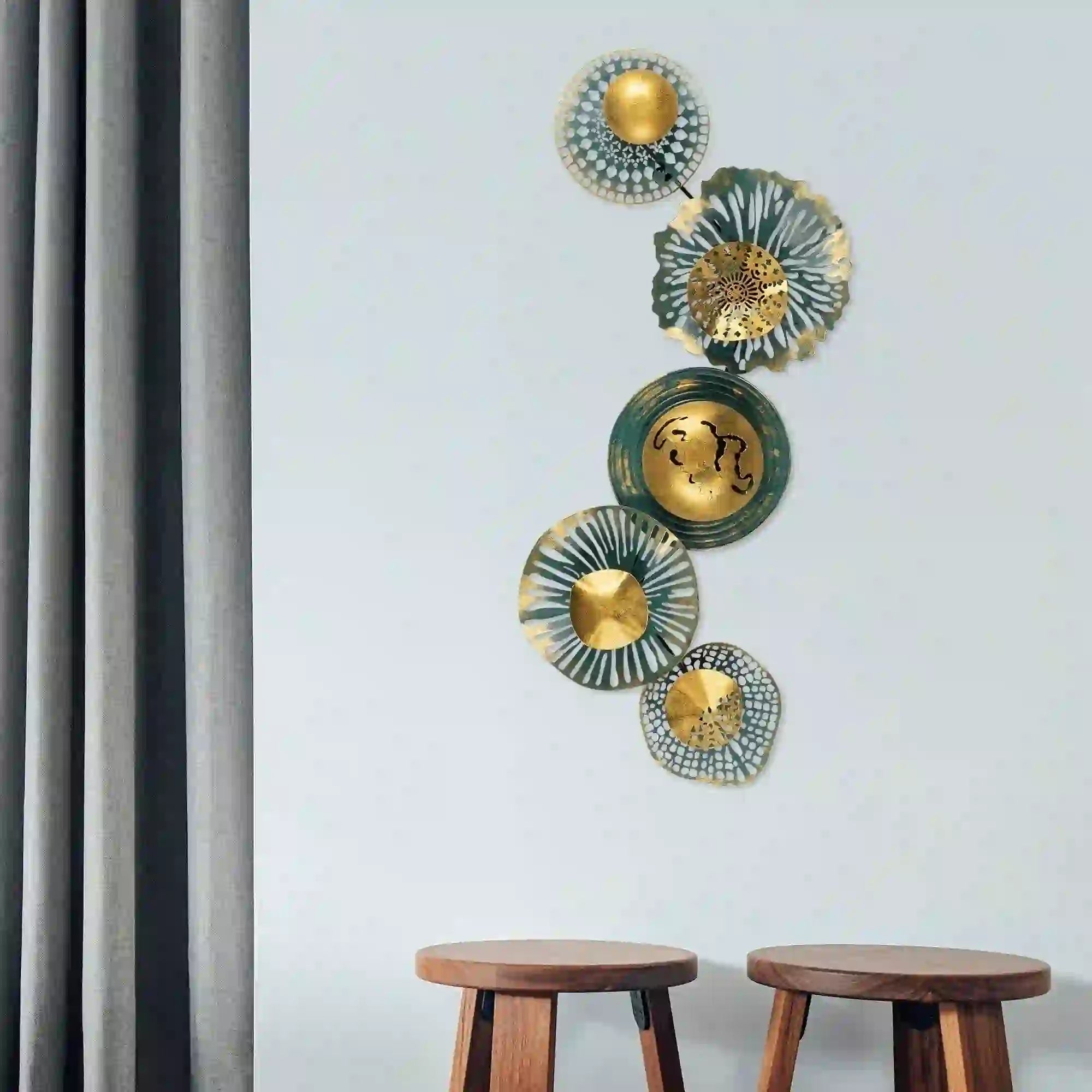 Decoratiune perete SENSUALE, verde/auriu, metal, 100x50 cm