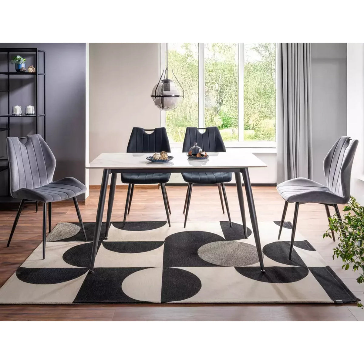 Scaun tapitat ARCO, negru, stofa/metal, 52x44x92 cm