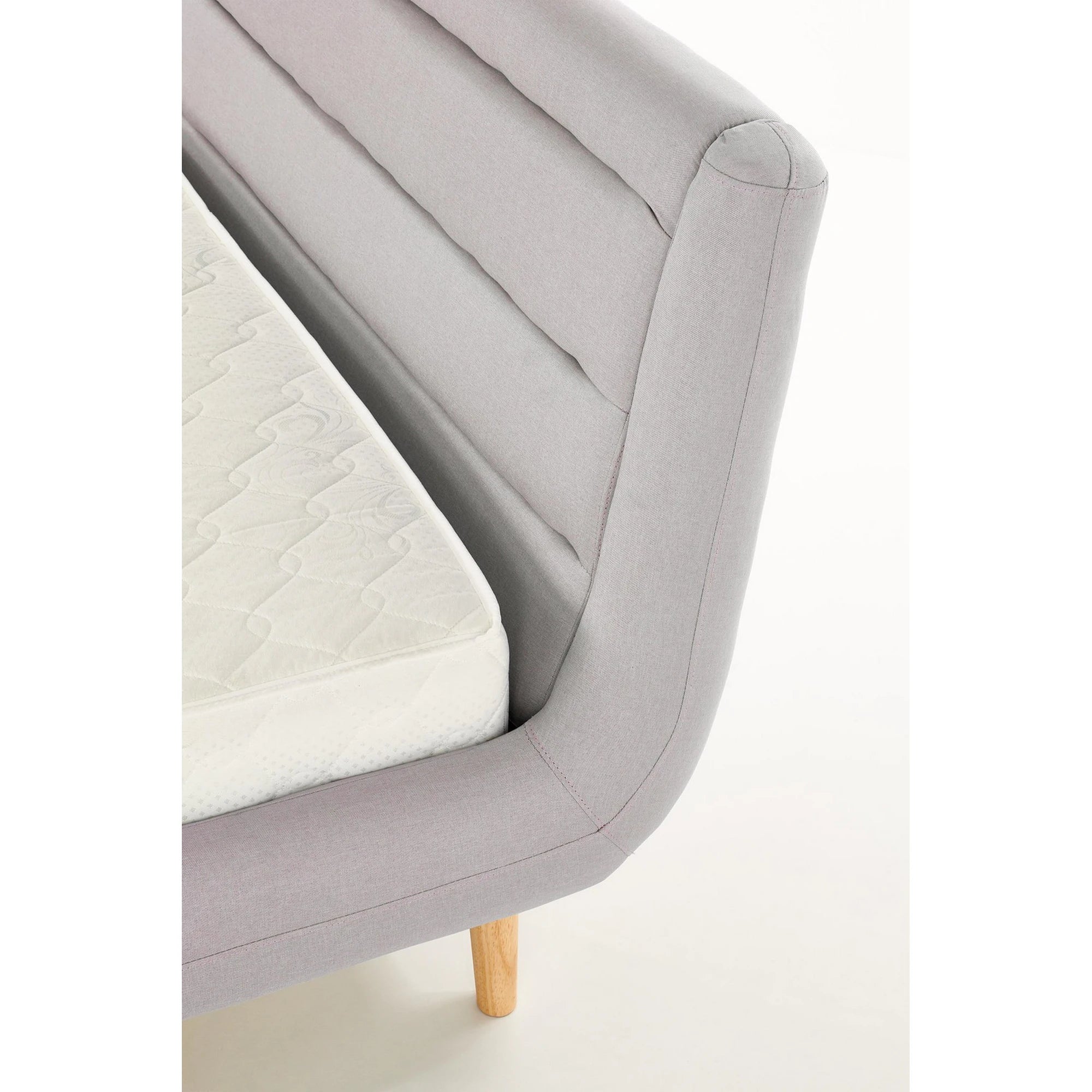 Pat Elanda 160x200, stofa clasica gri deschis, cu somiera