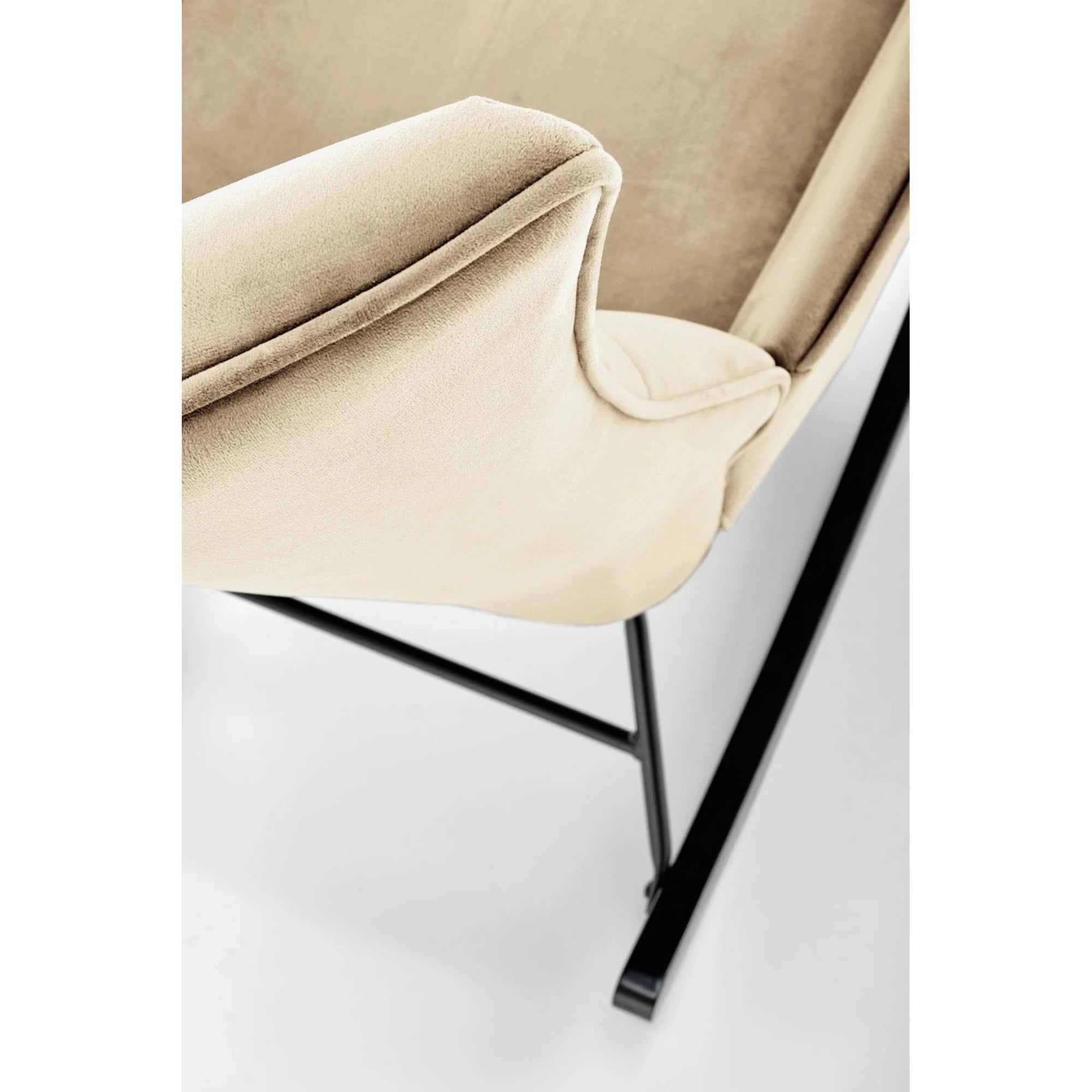 Scaun balansoar tapitat BAZALTO, bej/negru, stofa catifelata, 70x90x92 cm