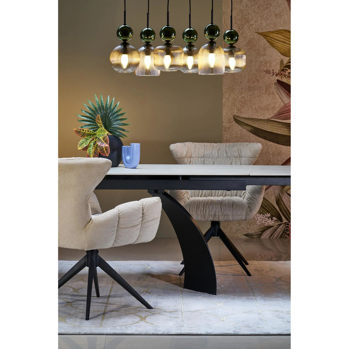 Scaun rotativ K595, bej/negru, stofa/metal, 68x66x88 cm