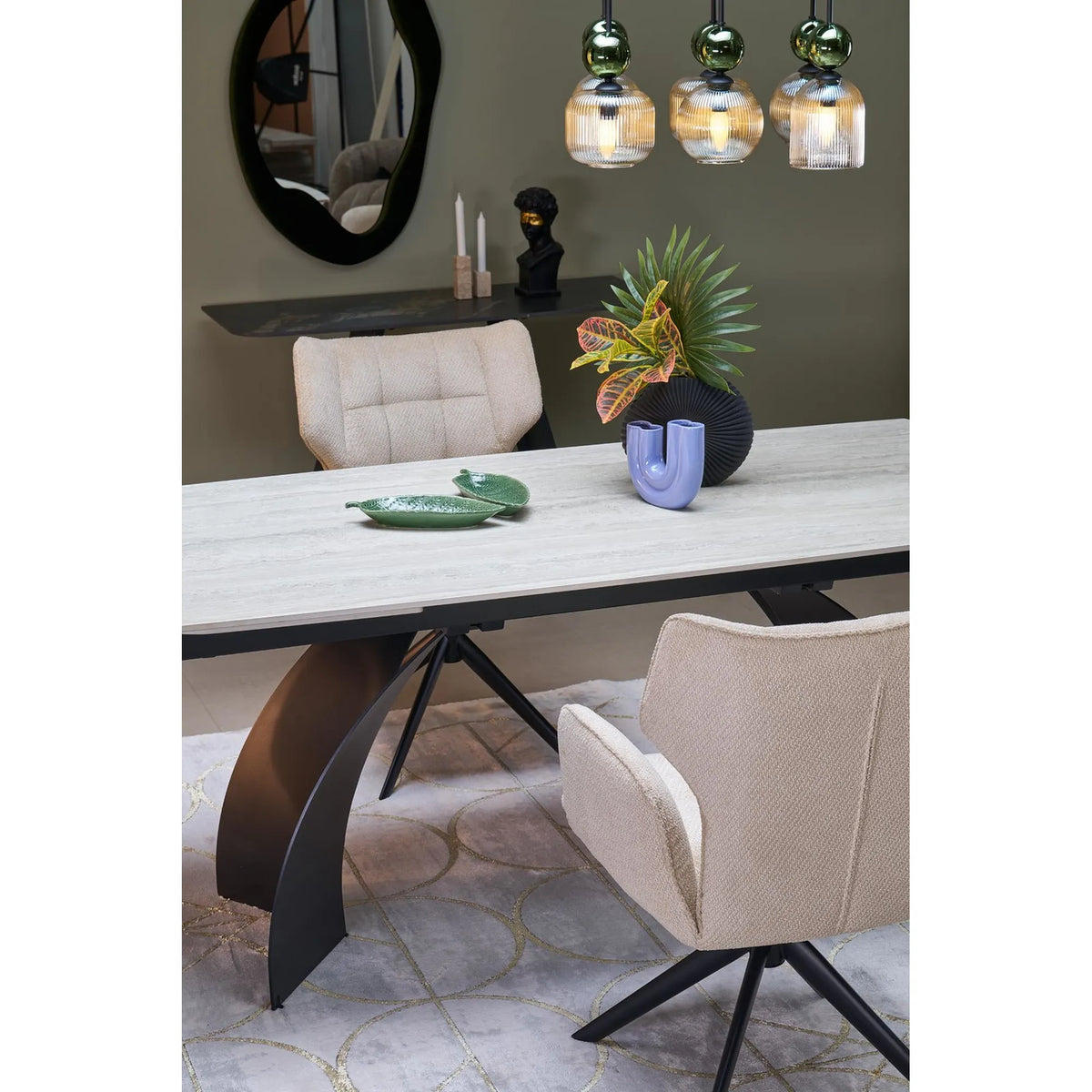Scaun rotativ K601, bej/negru, stofa/metal, 57x64x90 cm
