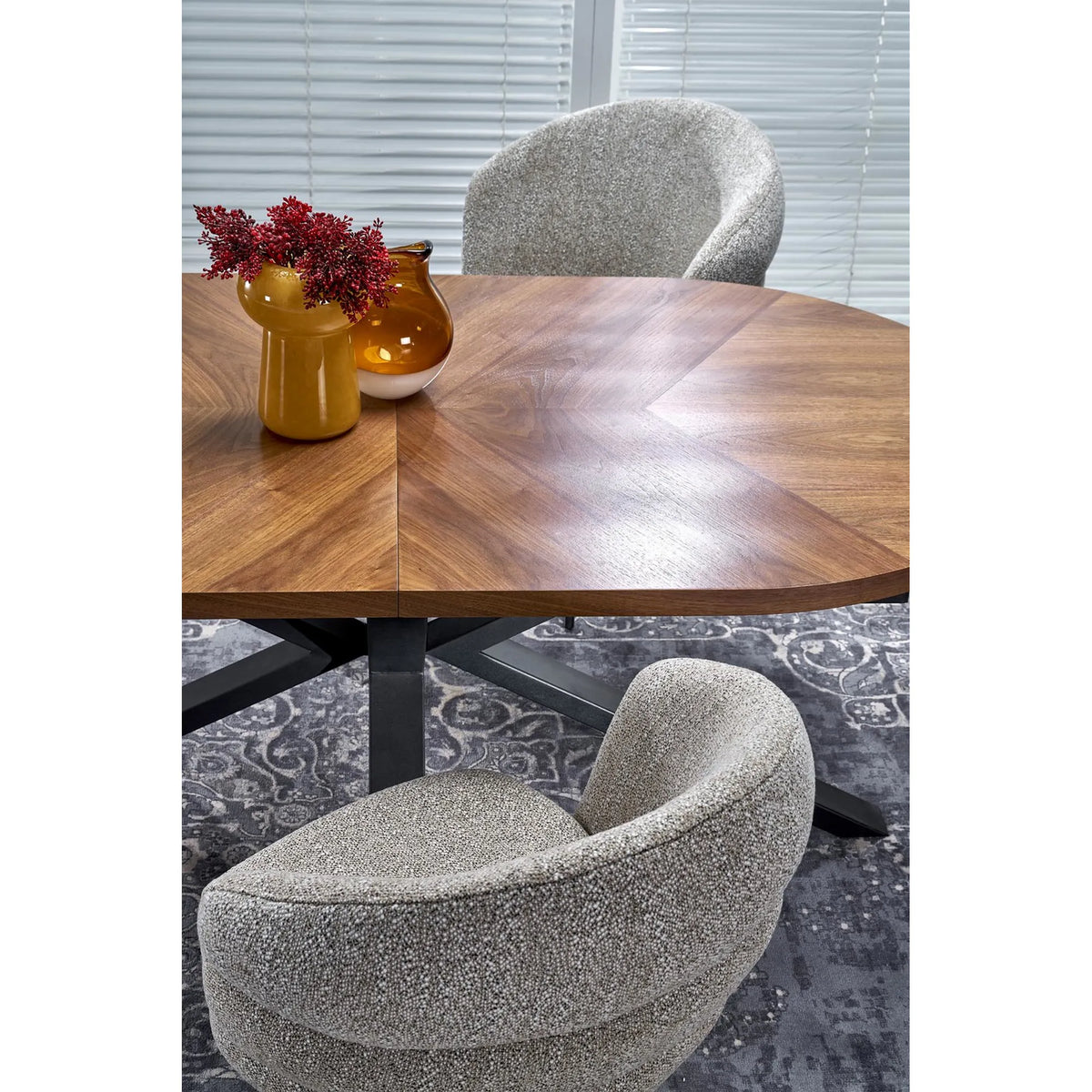 Scaun rotativ K604, bej/negru, stofa/metal, 65x62x85 cm