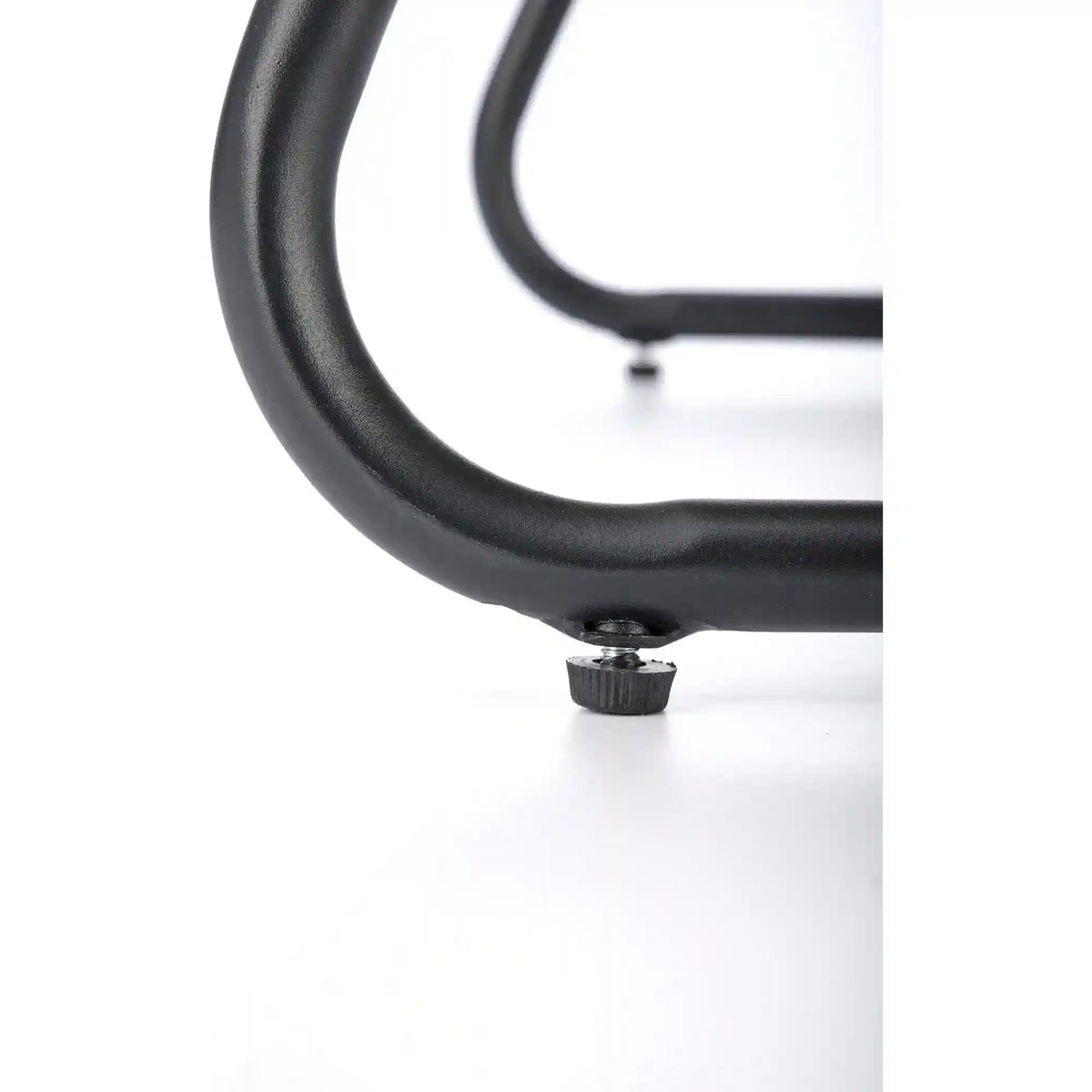 Fotoliu WHISPER, negru/stejar, ratan sintetic/metal, 81x90x90 cm