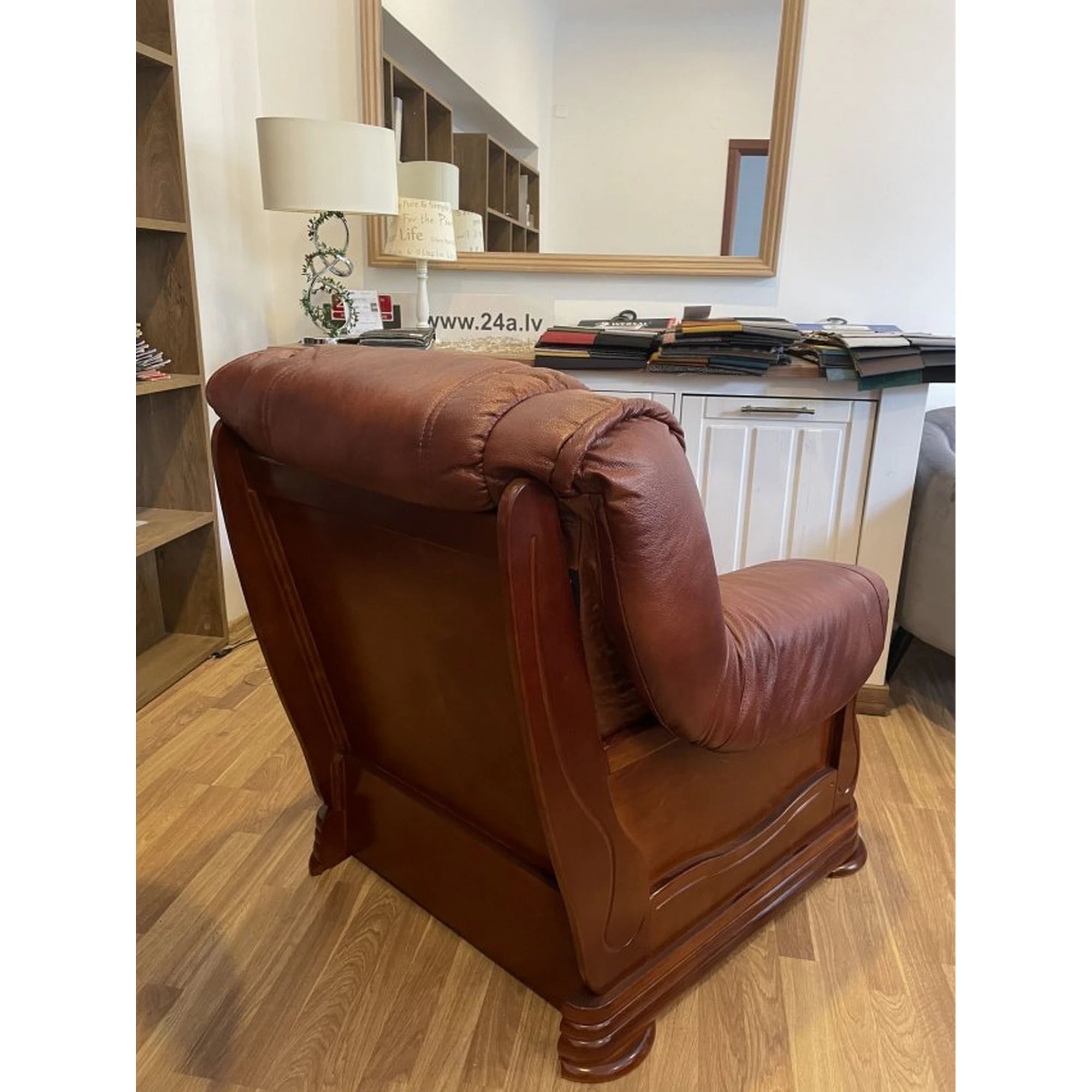 Fotoliu de piele PARMA, maro, piele naturala/lemn/placaj, 95x96x95 cm
