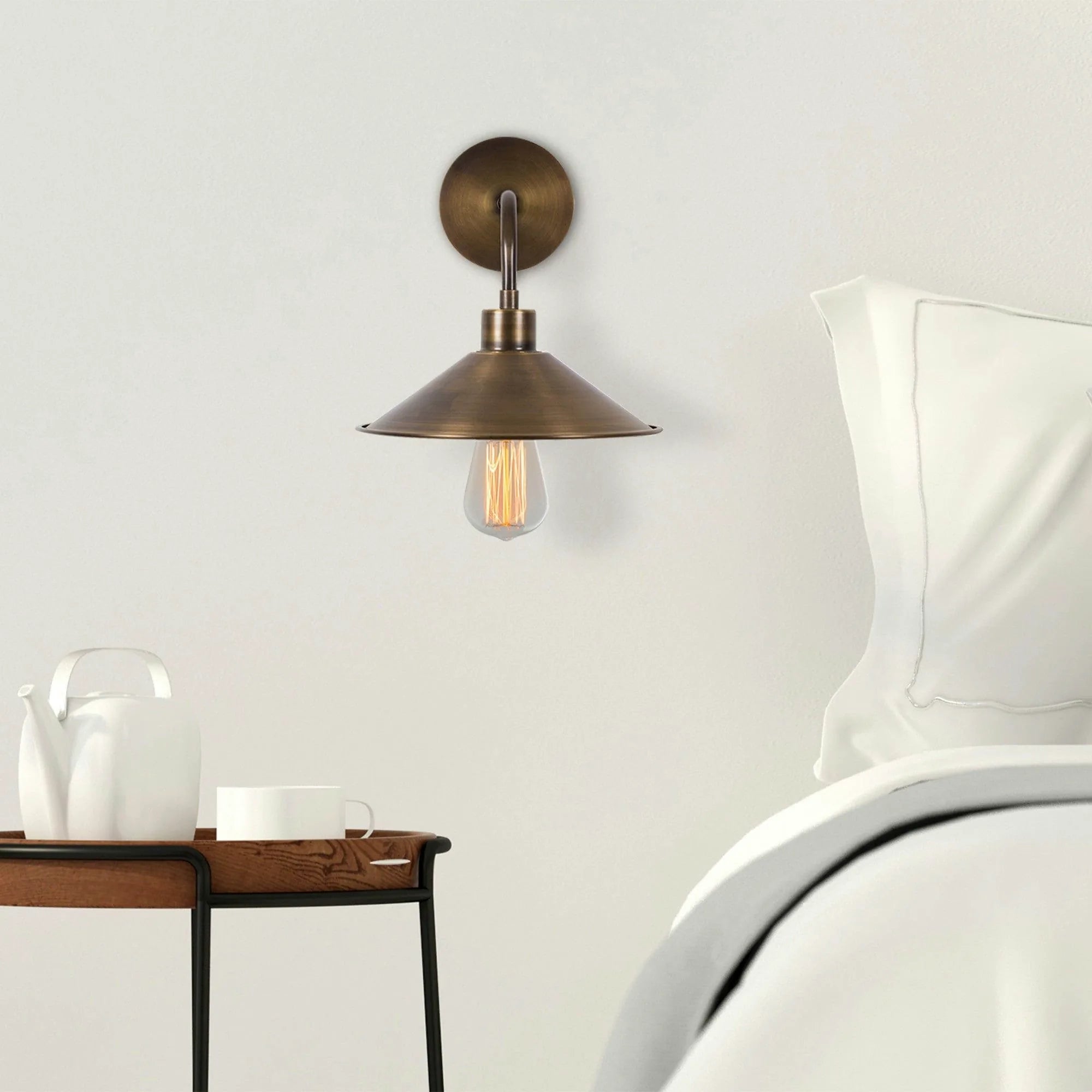 Lampa perete BERCESTE N 664, auriu, metal, 24x20 cm