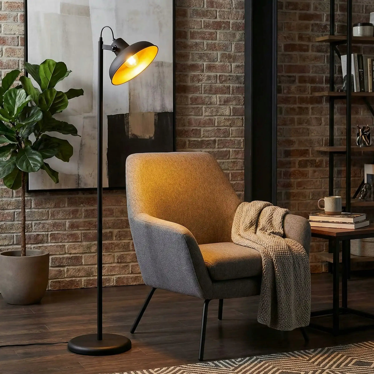 Lampadar LIK 4036, negru/auriu, metal, 30x145 cm