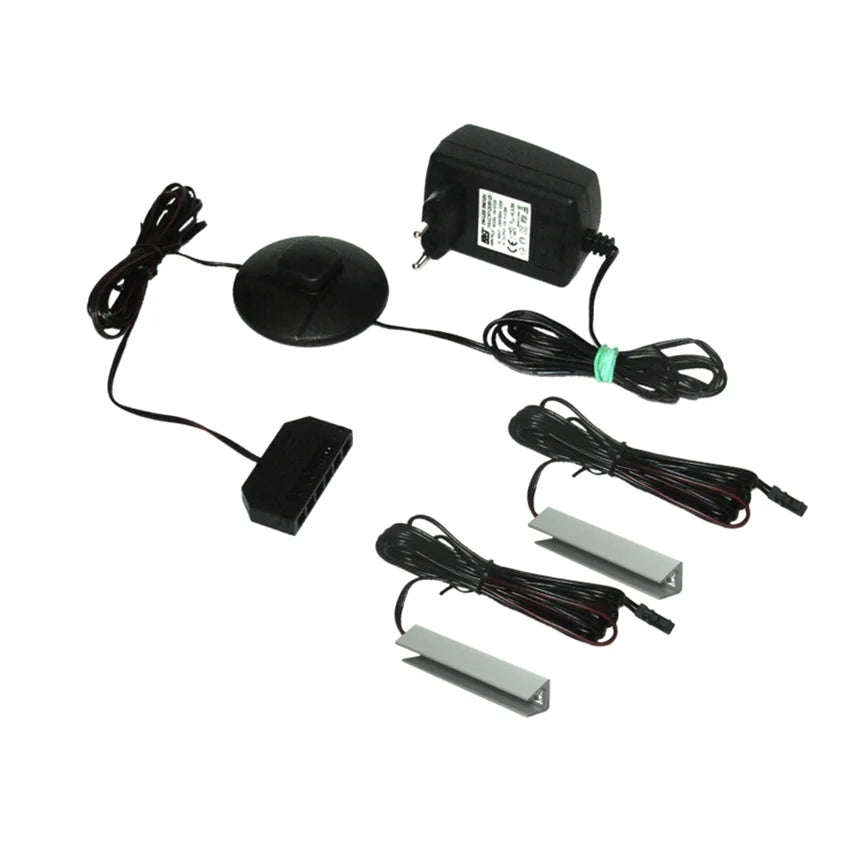 Vitrina TORONTA C, stejar wotan, DTD laminat, 103x40x151 cm
