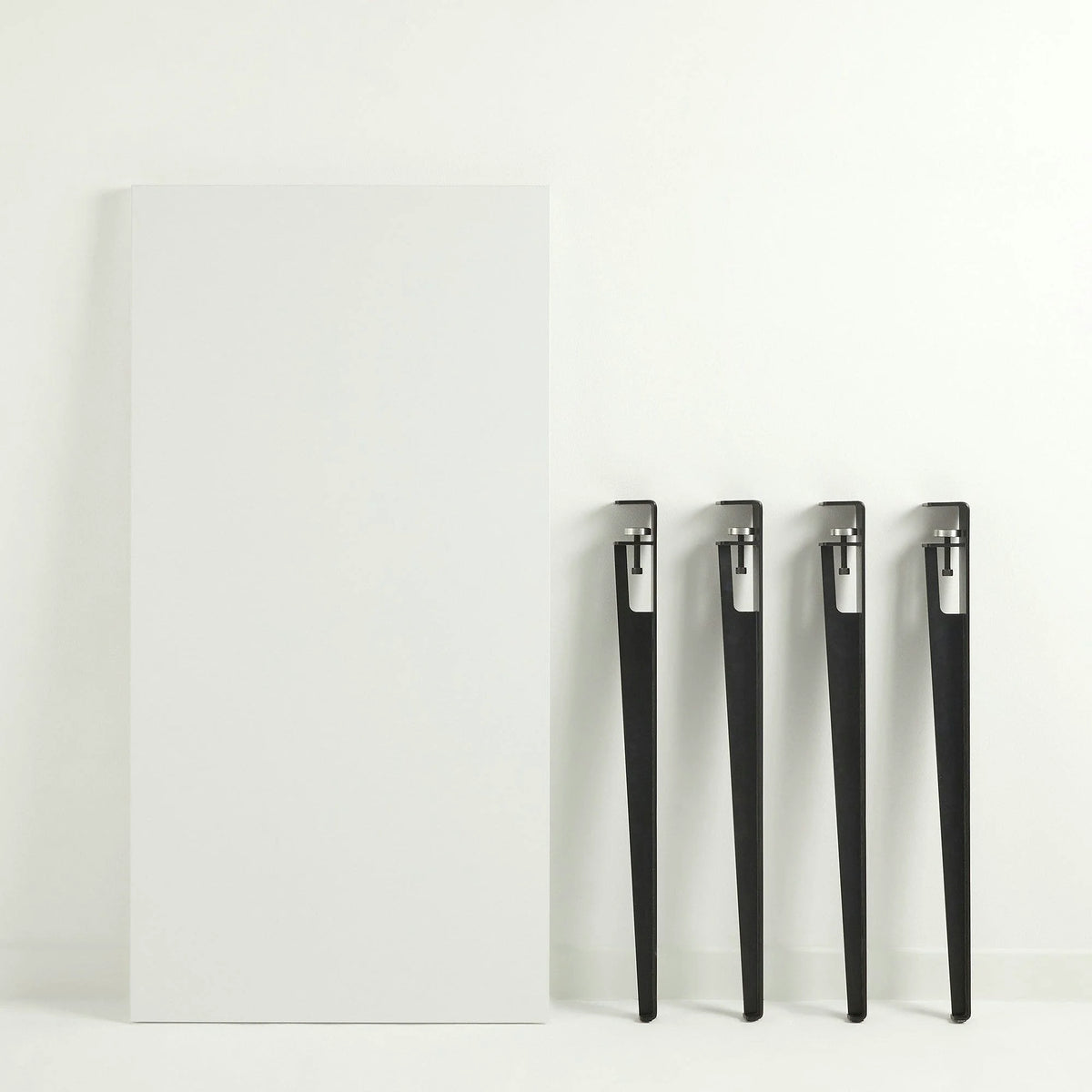 Masa EUROTAS, alb/negru, PAL melaminat, 120x60x75 cm