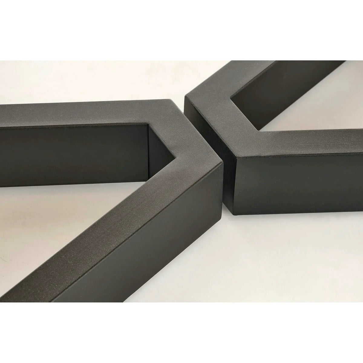 Masa extensibila MASSIVE 2, stejar natural/negru, PAL furniruit/otel, 160-250x90x77 cm