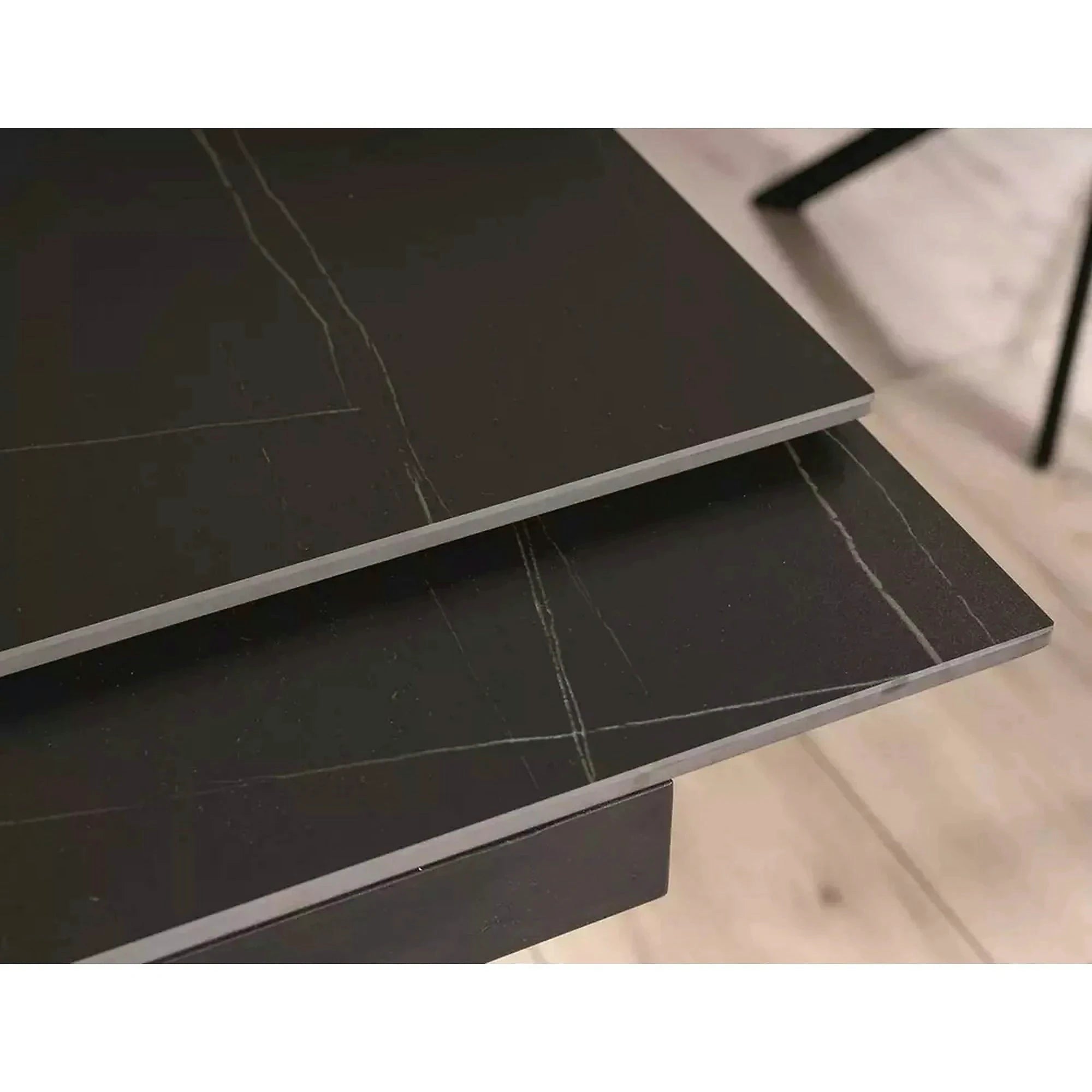 Masa extensibila moderna GENESIS, negru/stejar, 180/240x90x76 cm