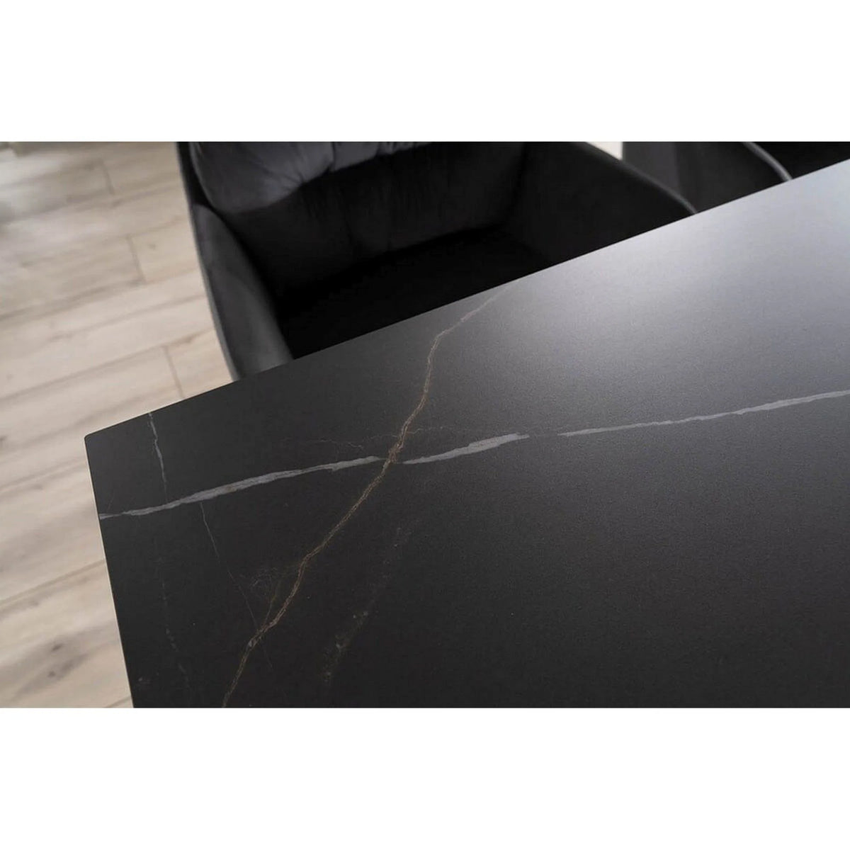 Masa extensibila SALVADORE CERAMIC, negru mat cu efect de marmura, sticla securizata/ceramica, 160/240x90x76 cm