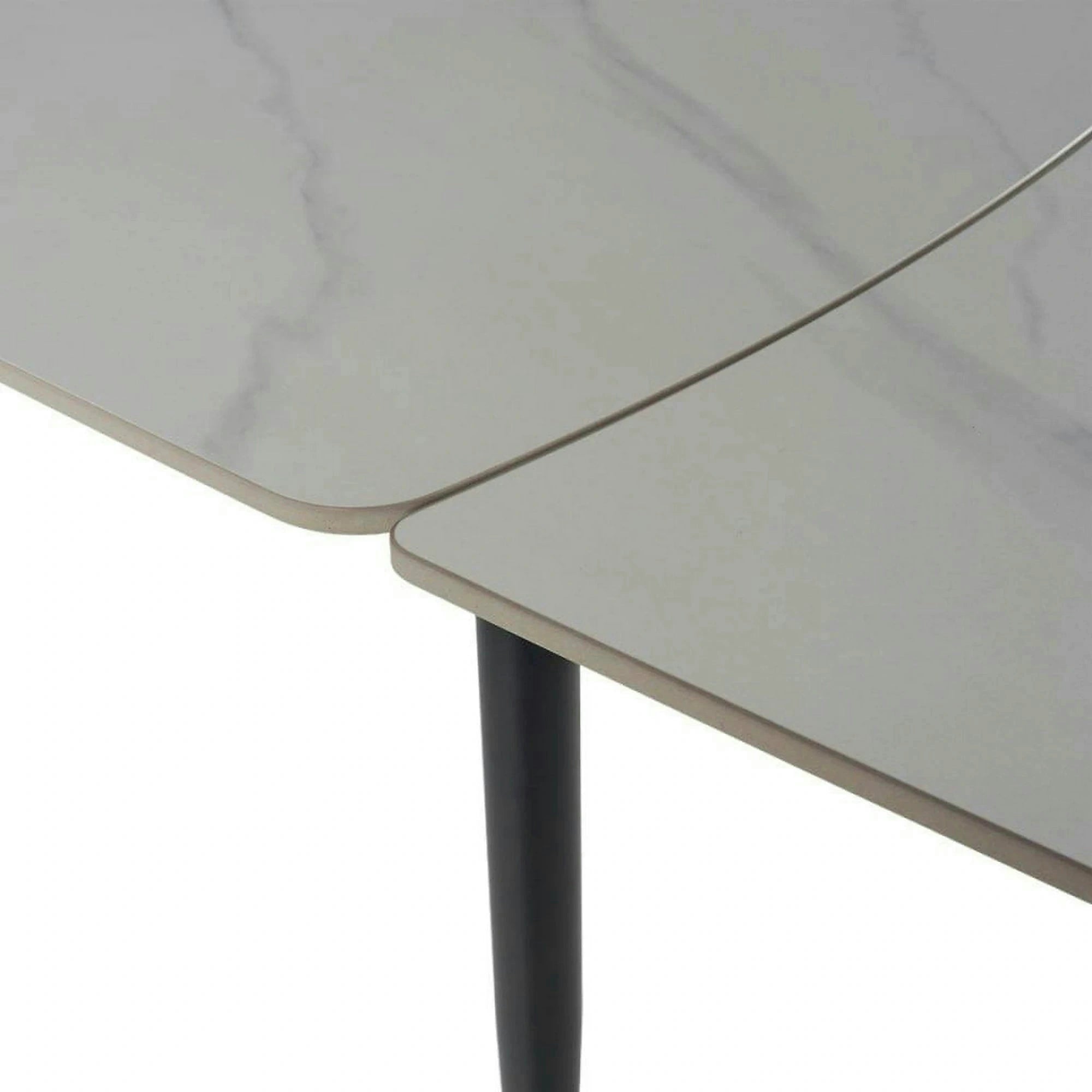 Masa extensibila VELA, alb cu efect de marmura/negru, ceramica/metal, 110/170x75x76 cm