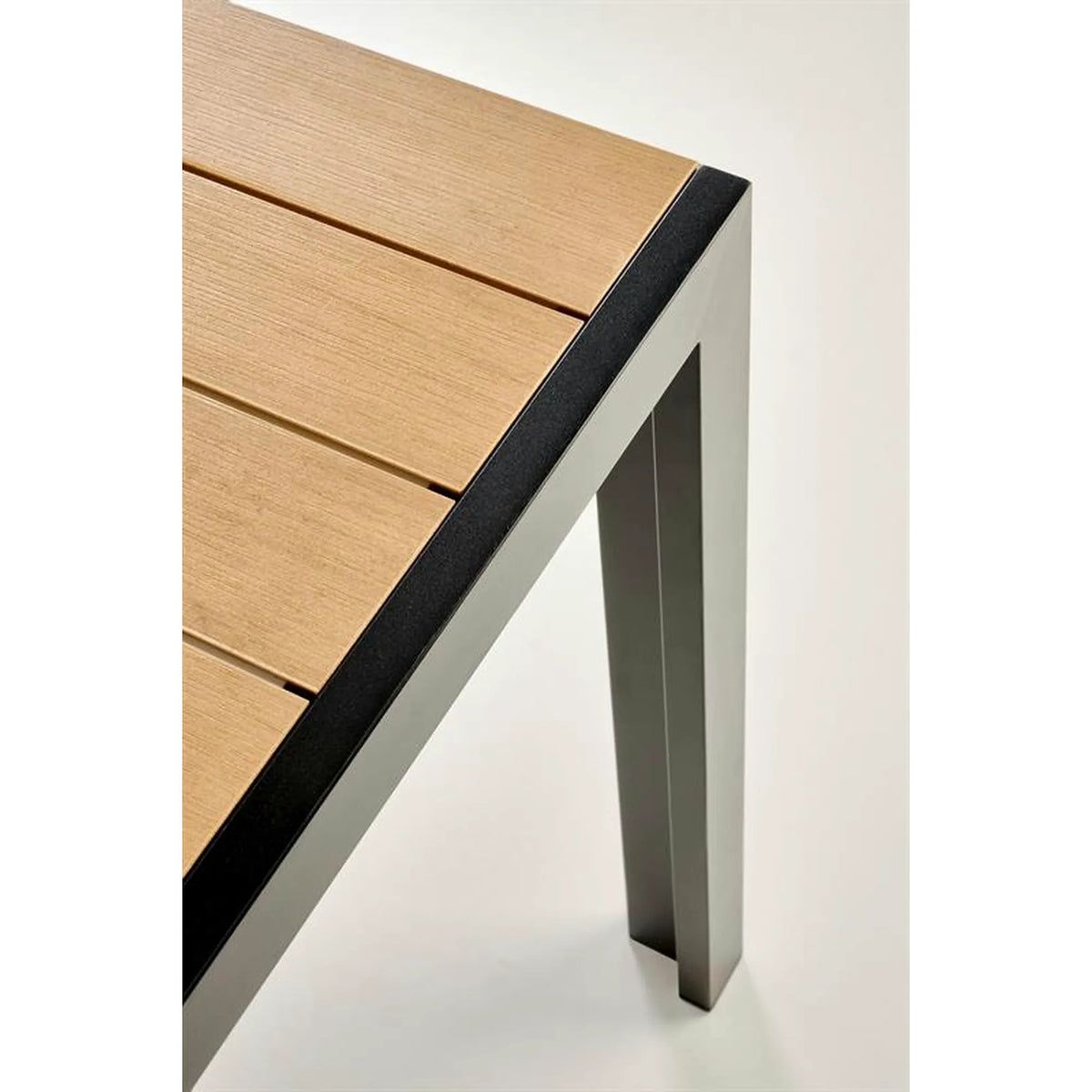 Masa FIERRO, maro/negru, poliester/metal, 150x90x74 cm