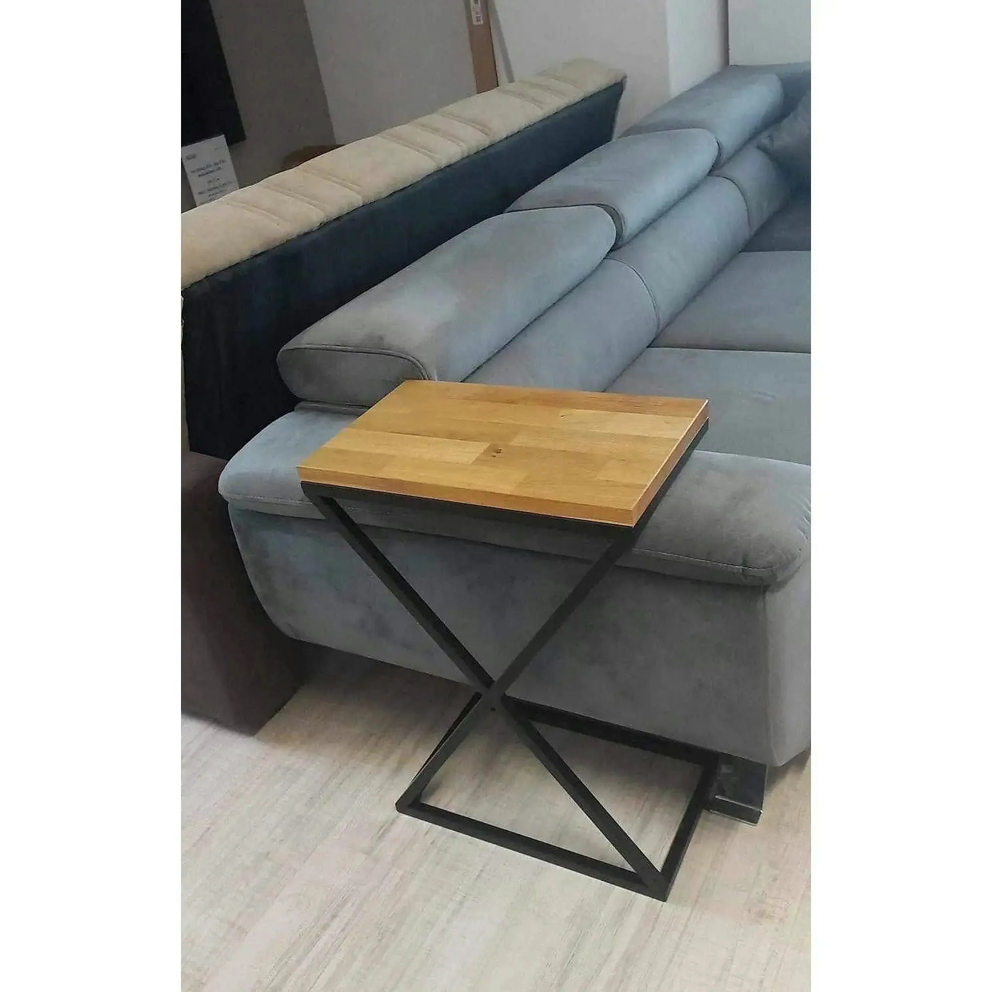 Masuta DOTI, stejar/negru, 51x31x71 cm
