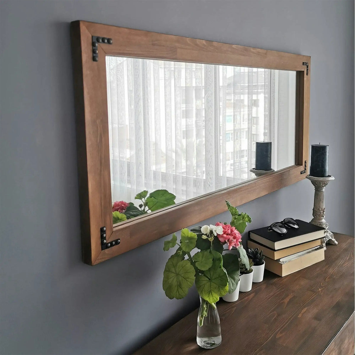 Oglinda 11050CV, nuc, lemn, 110x3x50 cm