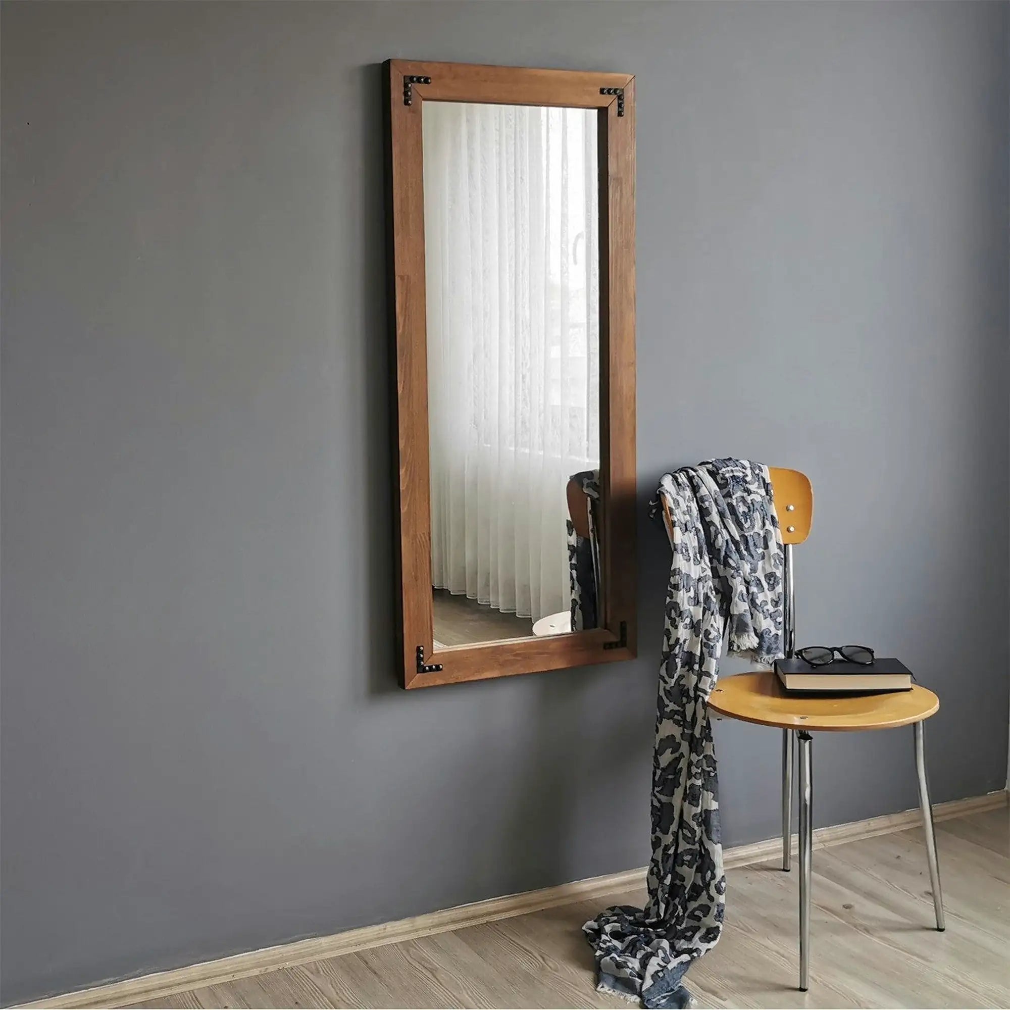 Oglinda 50110CV, nuc, lemn, 50x110 cm