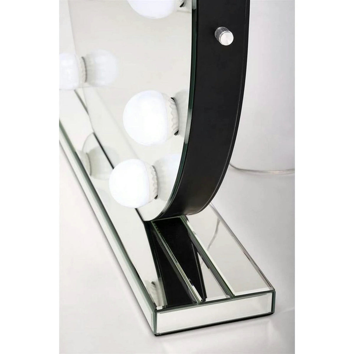 Oglinda TORANO, argintiu, cu iluminare LED, 70x70 cm