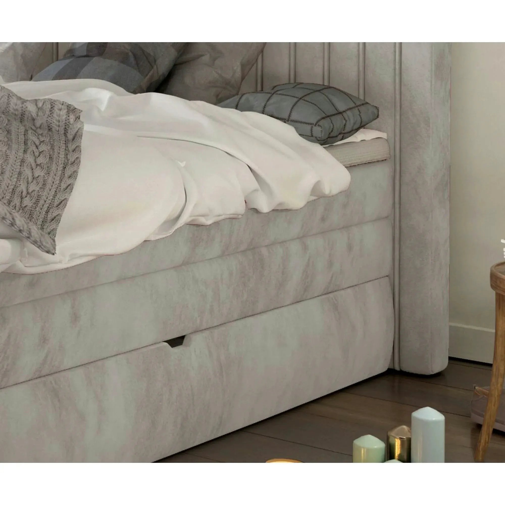 Pat boxspring MINOLA 140x200, personalizabil, cu saltele, topper si 2 lazi pentru depozitare