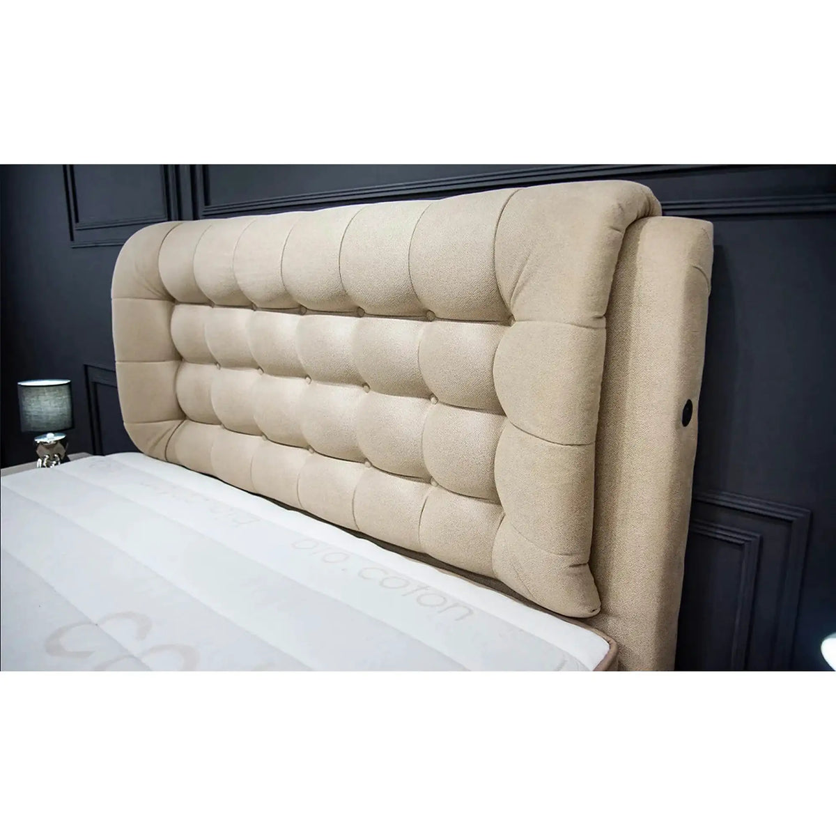 Pat cu spatar tapitat BIO LIFE 160x200, bej, stofa/PAL/metal, cu somiera, lada pentru depozitare si port USB