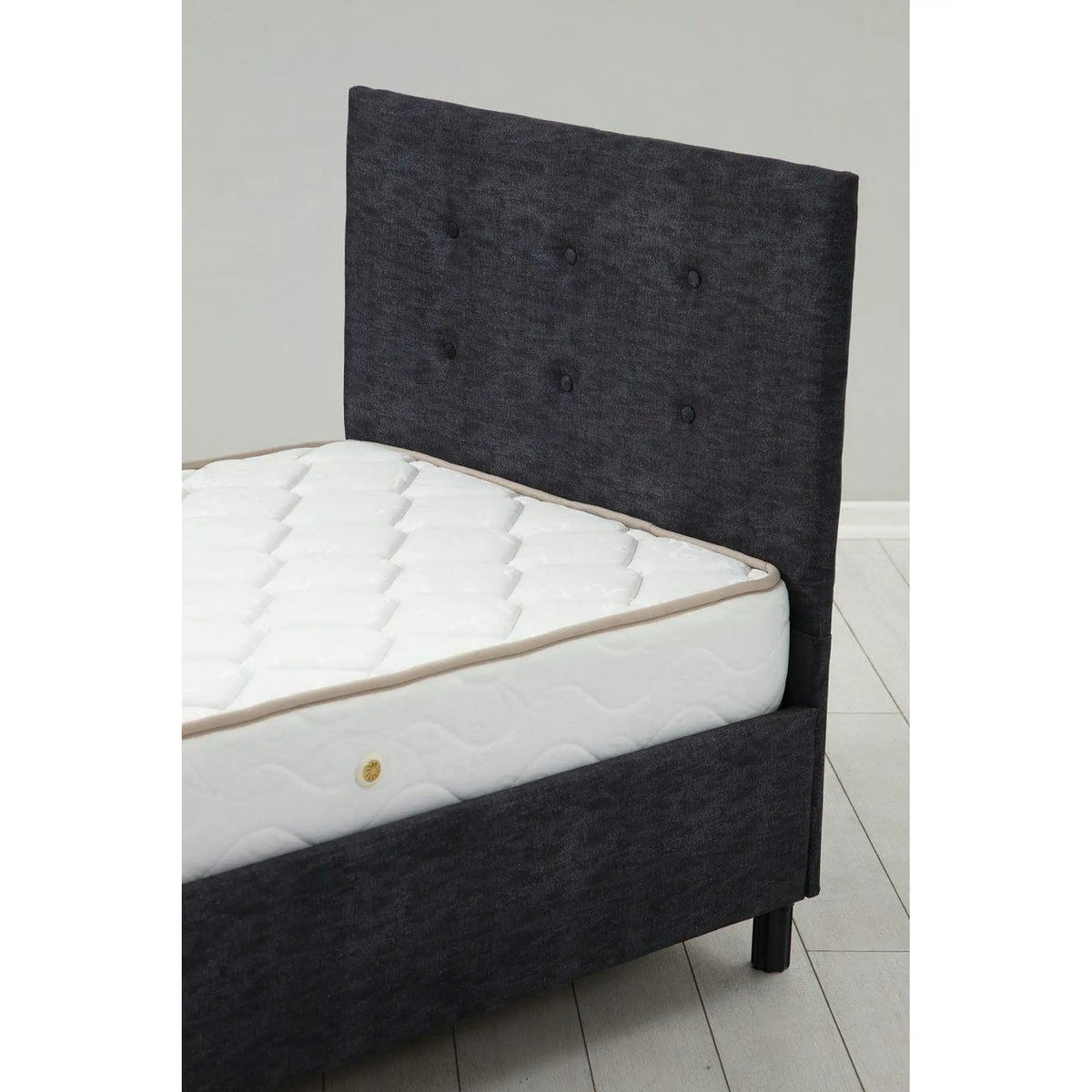 Pat HIRA 120x200, stofa clasica gri antracit, cu saltea si suport saltea