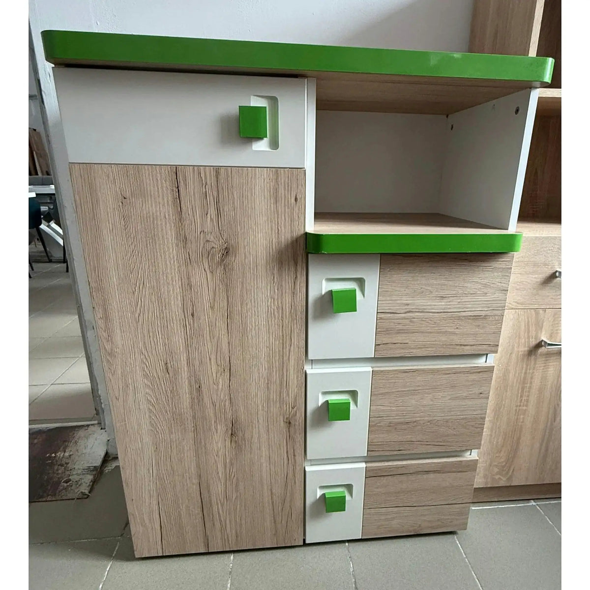 PRODUS RESIGILAT - Comoda COLORATO, verde/stejar/alb, 88x40x114 cm