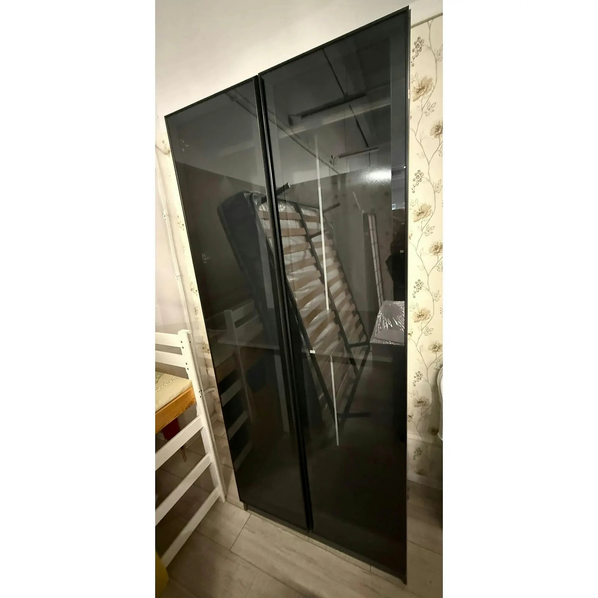 PRODUS RESIGILAT - Dulap KALE, negru, PAL/sticla, 90x52x210 cm