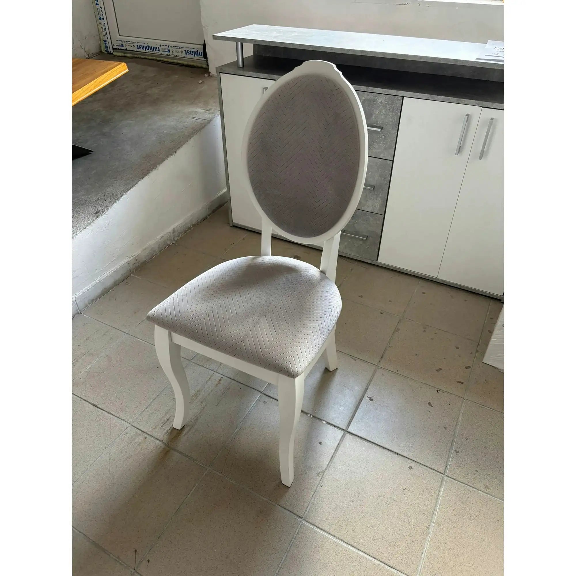 PRODUS RESIGILAT - Scaun alb cu gri VELO, gri/alb, stofa catifelata/lemn, 44x53x96 cm
