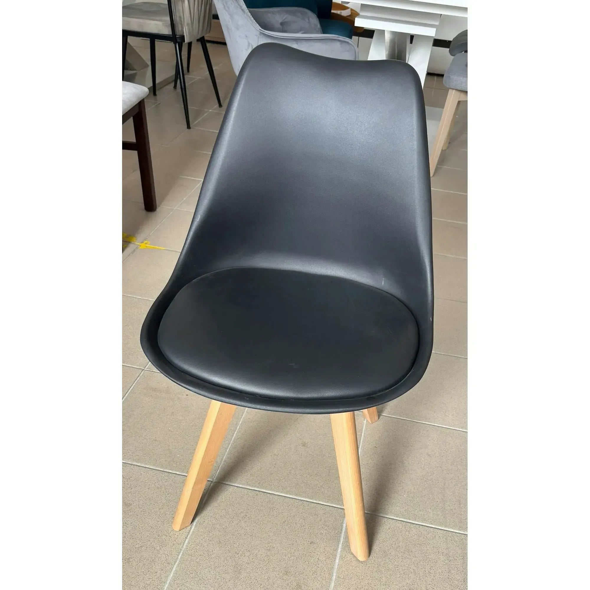 PRODUS RESIGILAT - Scaun BALI 2 NEW, negru/fag, piele ecologica/plastic/lemn, 48x56x81 cm