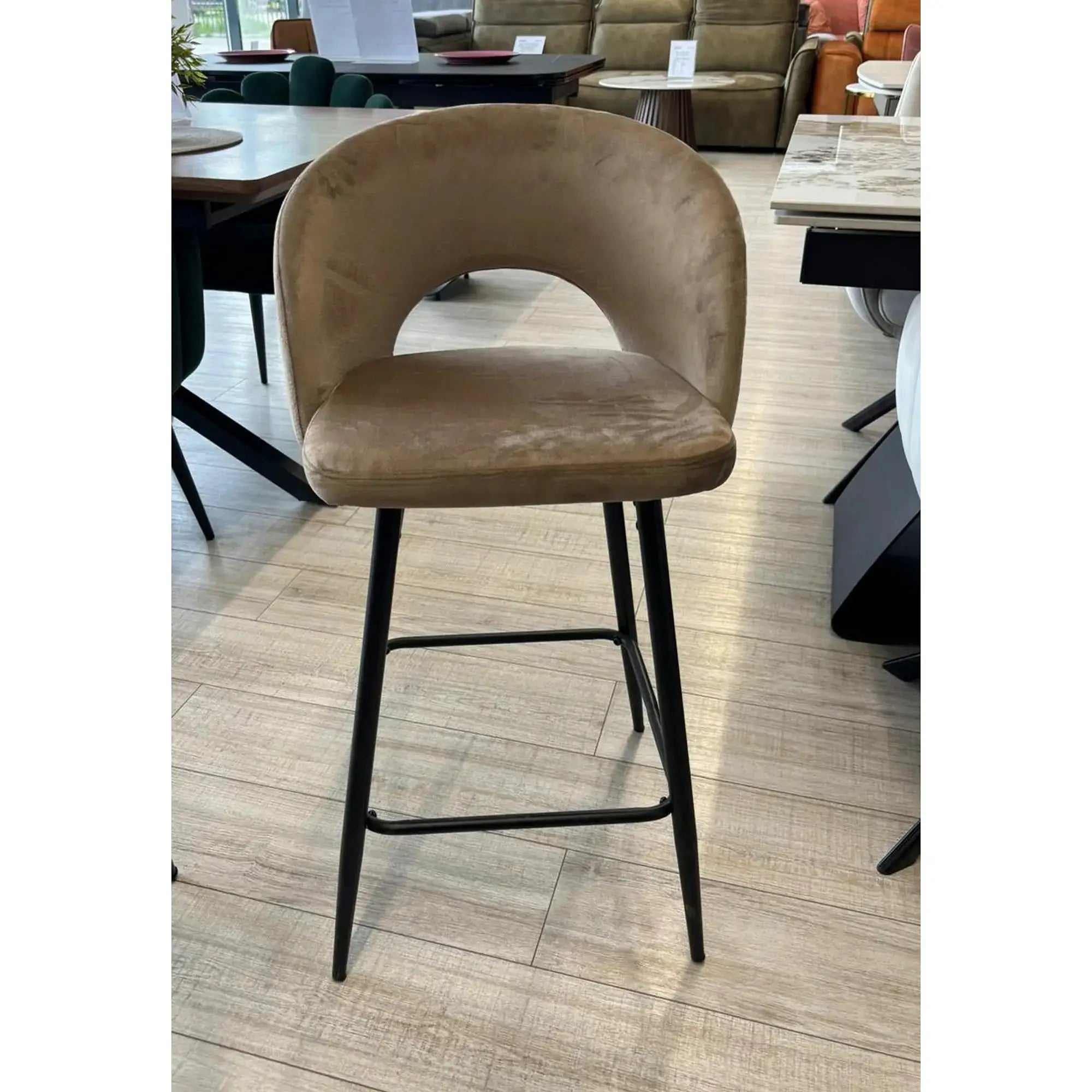 PRODUS RESIGILAT - Scaun bar H96, bej/negru, stofa catifelata/otel, 48x49x89 cm