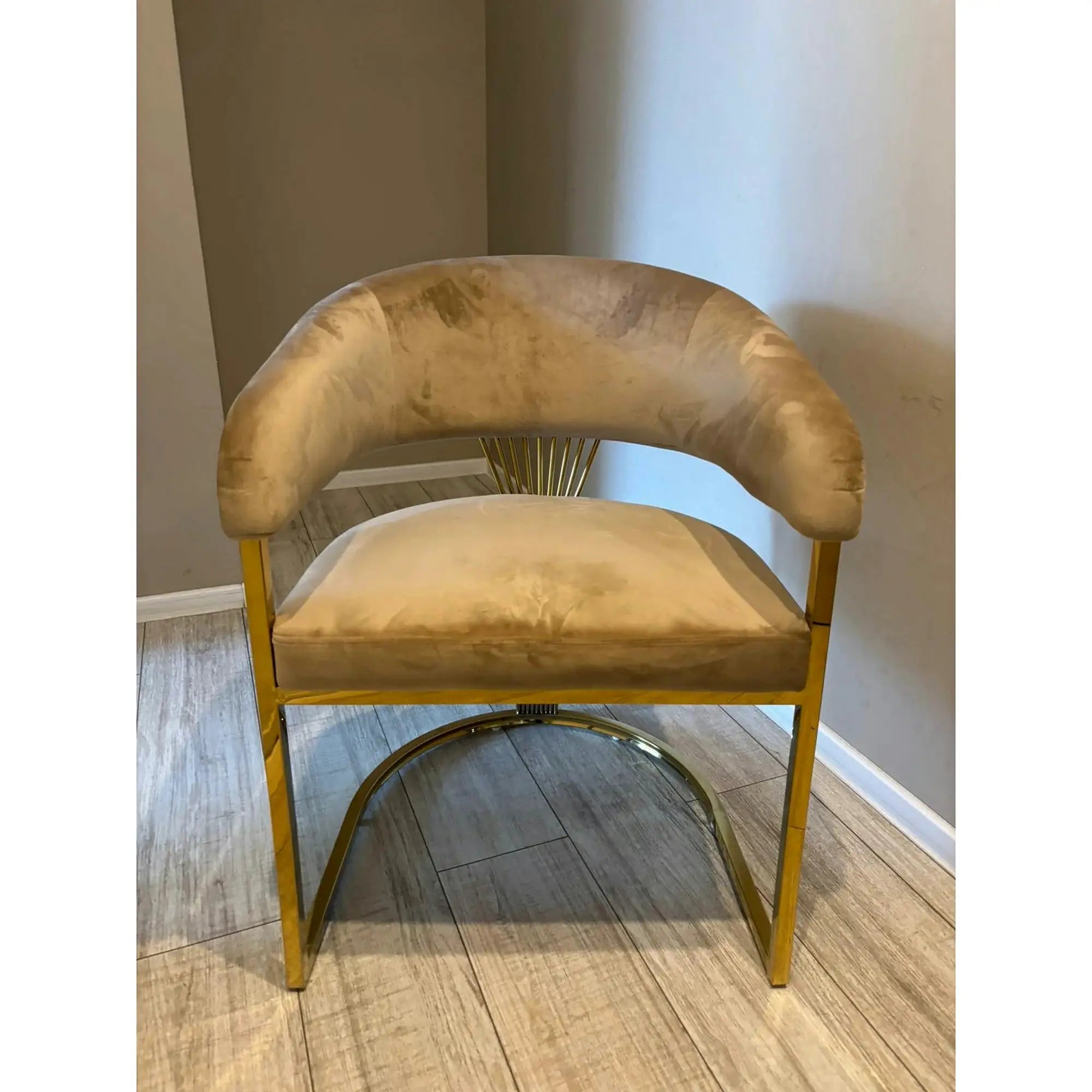PRODUS RESIGILAT - Scaun bej tapitat CROWN, stofa catifelata/metal, 57x64x77 cm