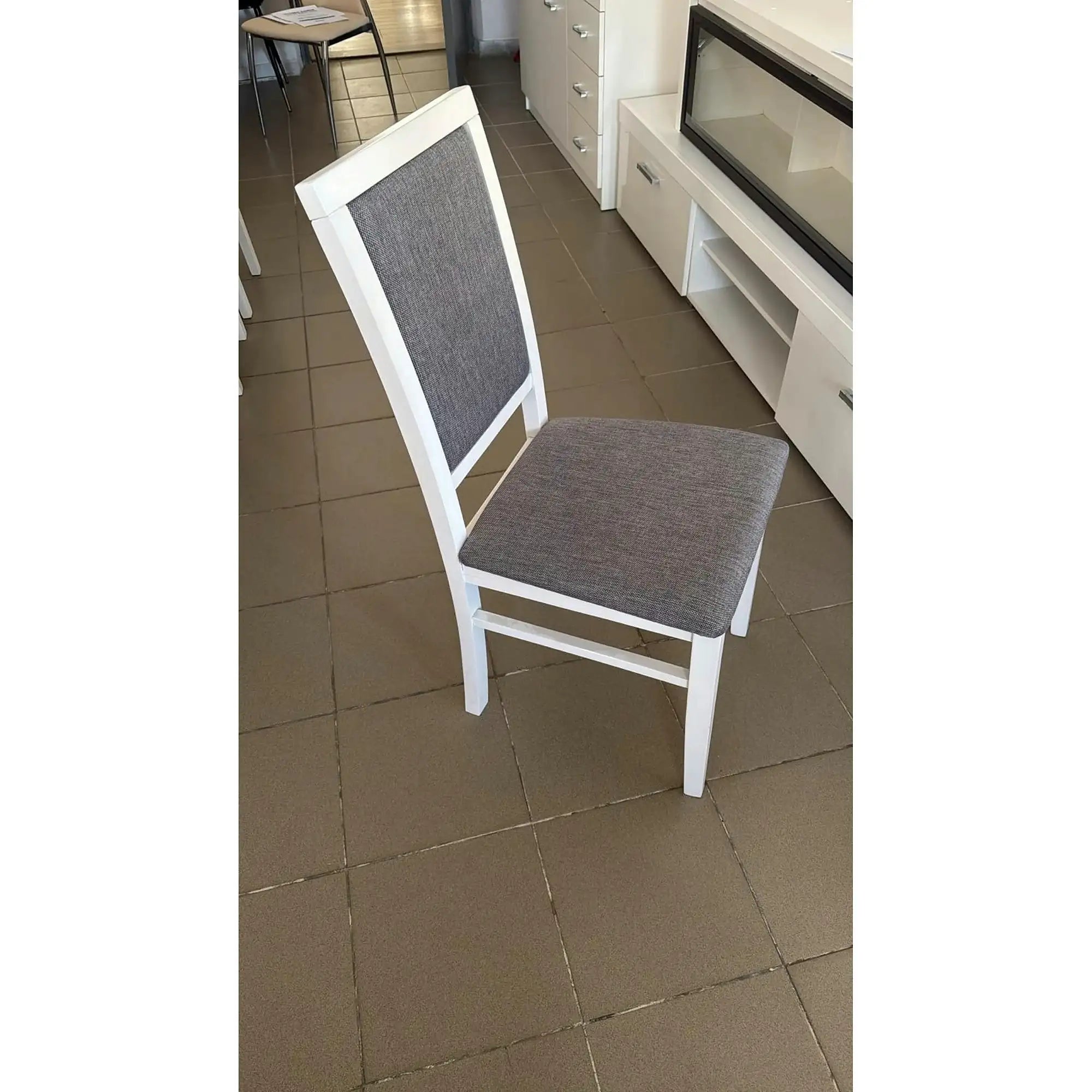 PRODUS RESIGILAT - Scaun GERARD 2, gri/alb, stofa clasica/lemn de fag, 44x55x97 cm