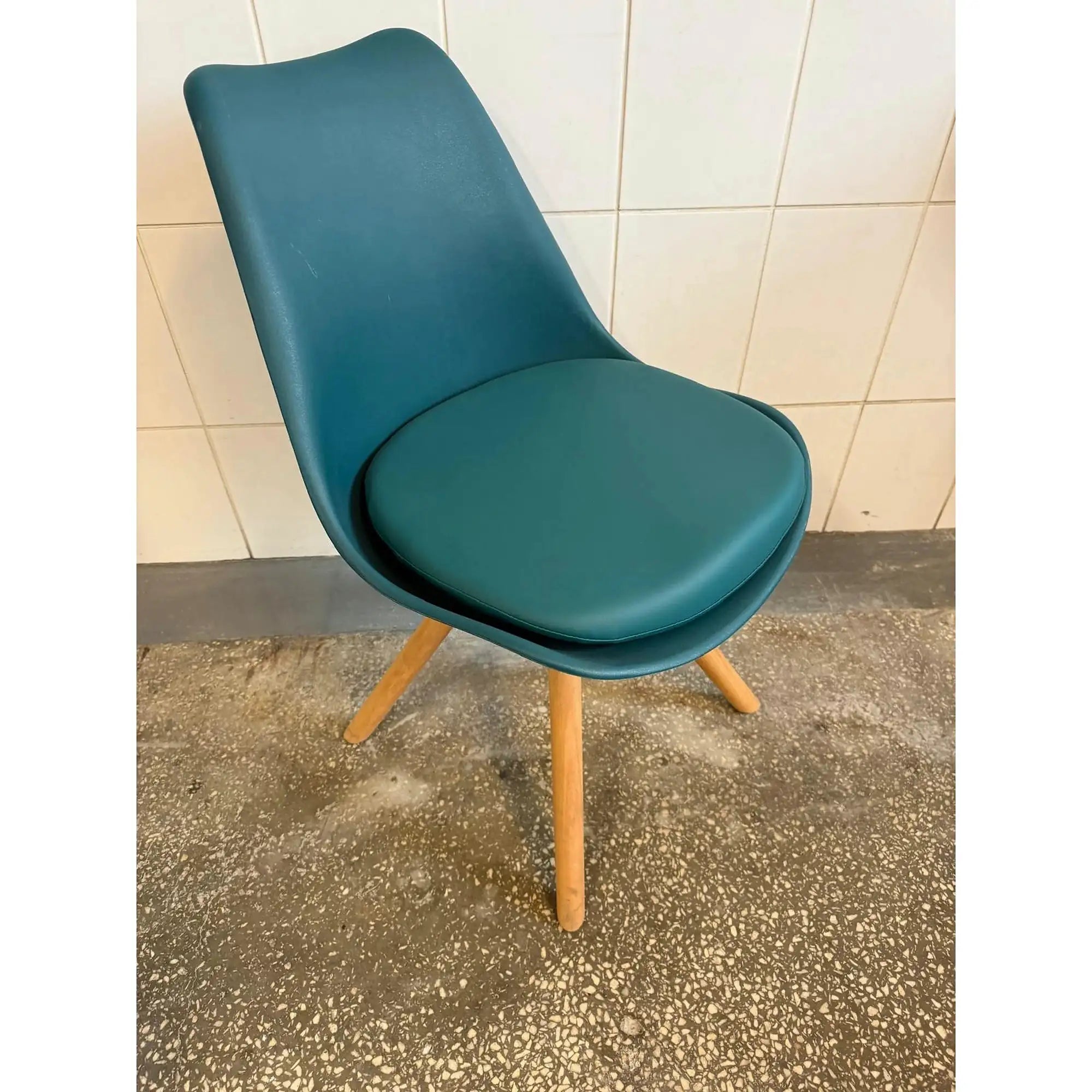 PRODUS RESIGILAT - Scaun K201, turcoaz/fag, piele ecologica/lemn de fag, 48x47x80 cm