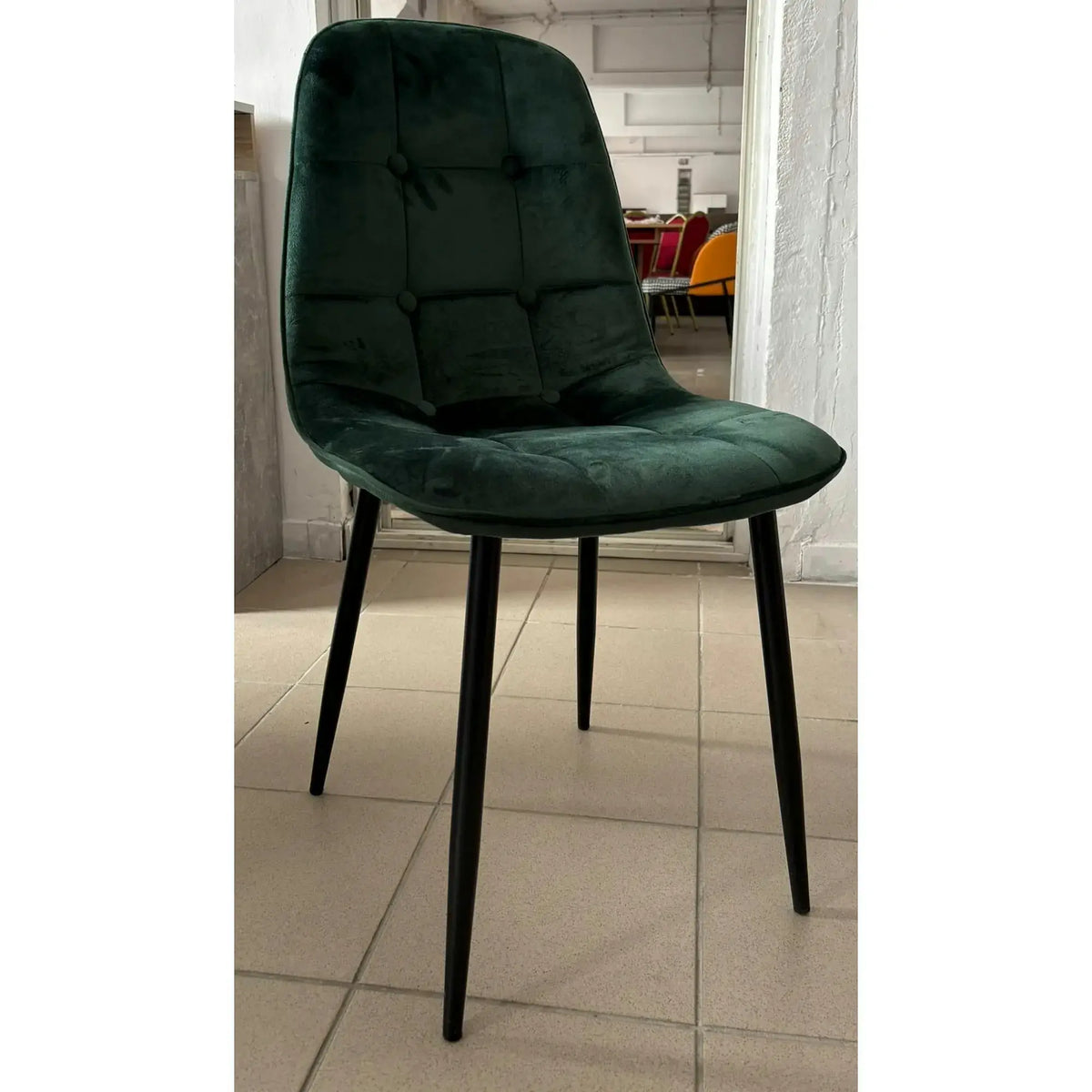 PRODUS RESIGILAT - Scaun K417, verde/negru, stofa catifelata/metal, 46x56x87 cm