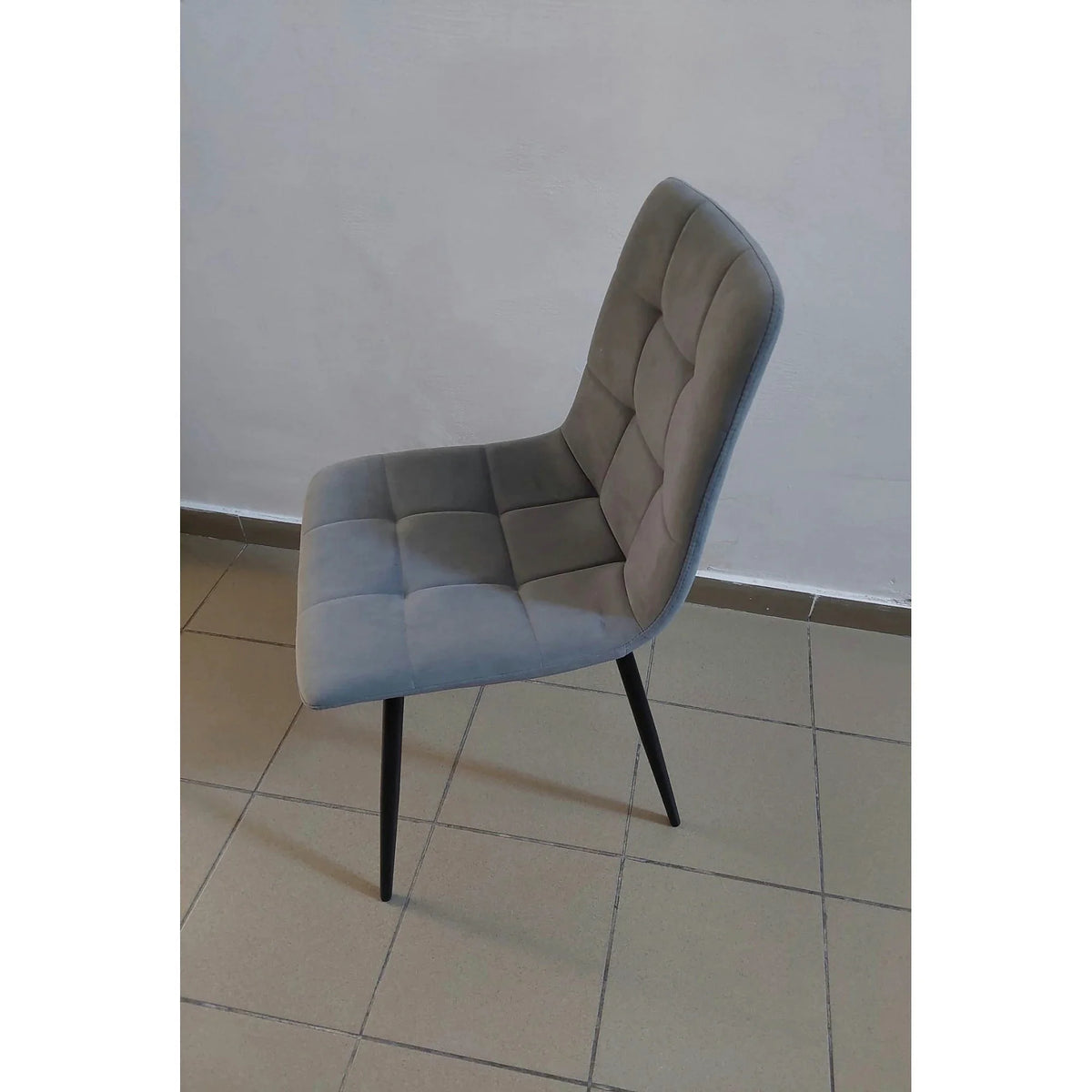 PRODUS RESIGILAT - Scaun MILA, stofa catifelata gri, 47x45x87 cm