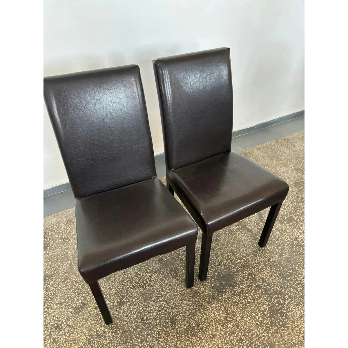 PRODUS RESIGILAT - Set 2 scaune BINGO, maro/wenge, piele ecologica/lemn, 46x43x93 cm